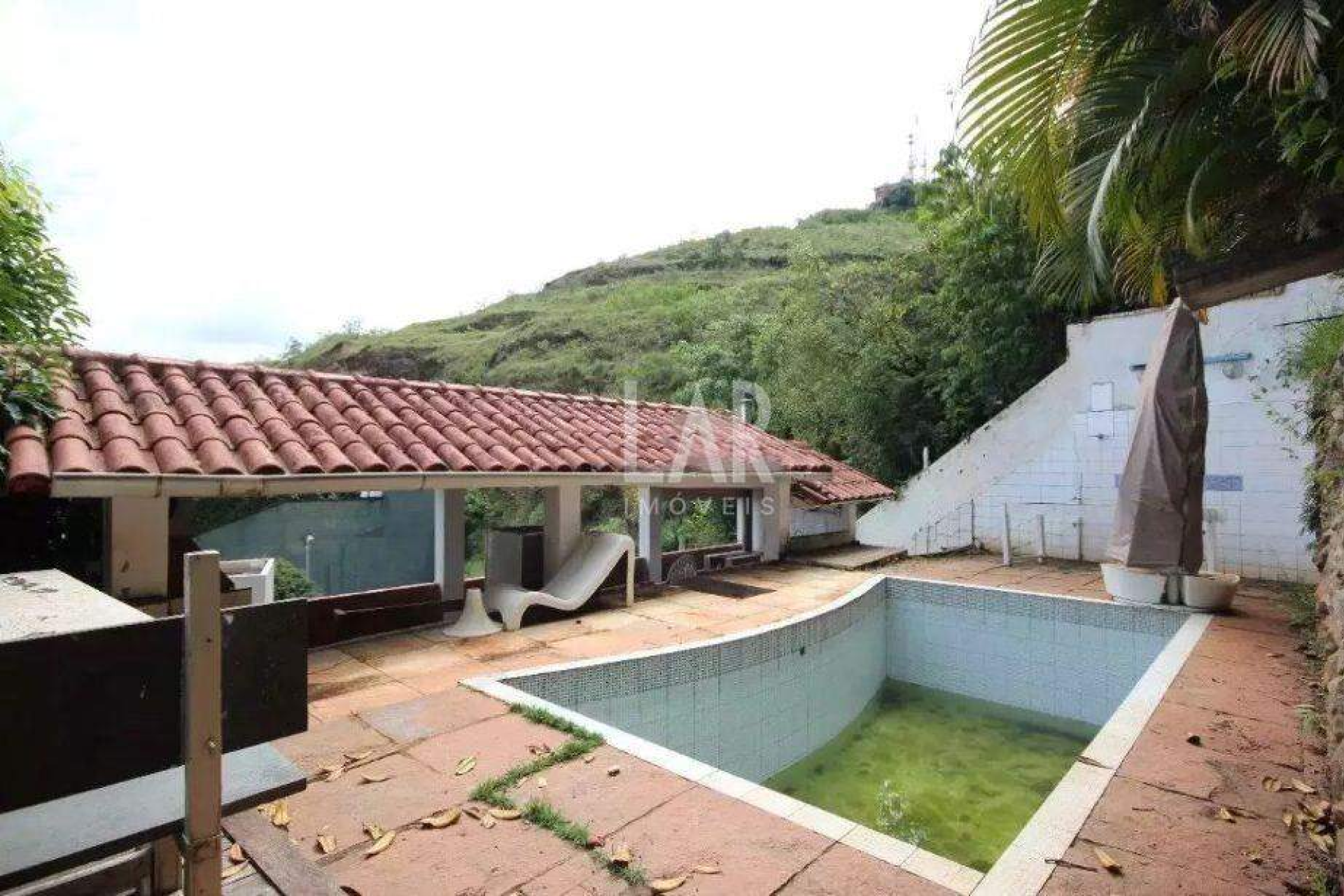 Casa de 4 quartos à venda, Belvedere, Belo Horizonte - MG