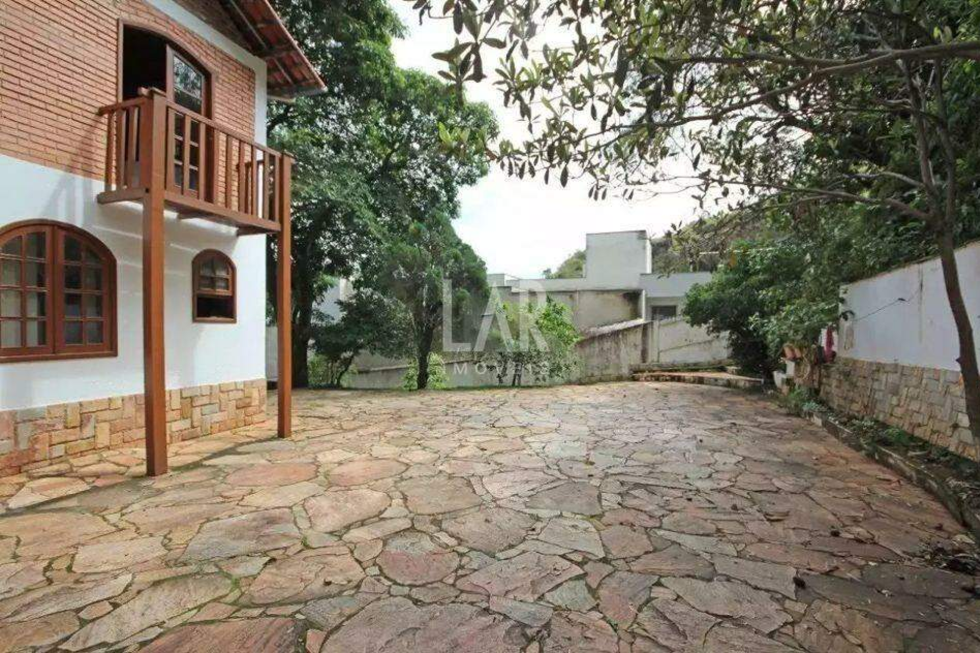 Casa de 4 quartos à venda, Belvedere, Belo Horizonte - MG