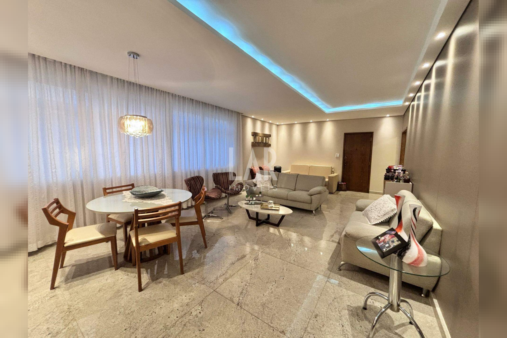 Apartamento de 4 quartos à venda, Santo Agostinho, Belo Horizonte - MG