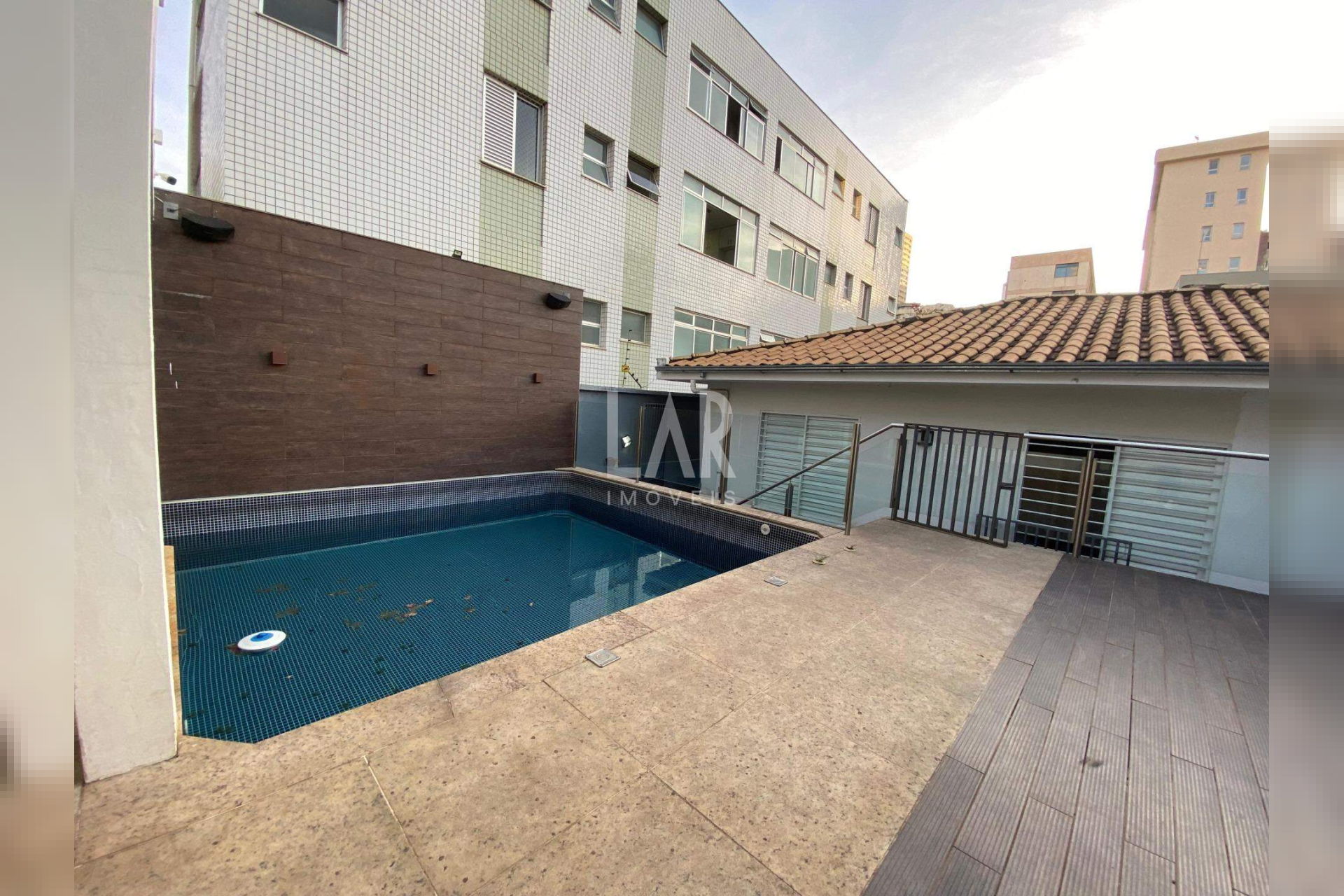 Casa de 3 quartos à venda, Serra, Belo Horizonte - MG
