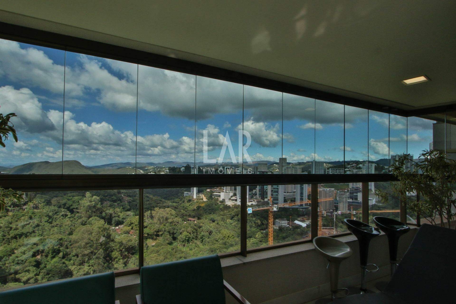 Apartamento de 4 quartos à venda, Vila da Serra, Nova Lima - MG