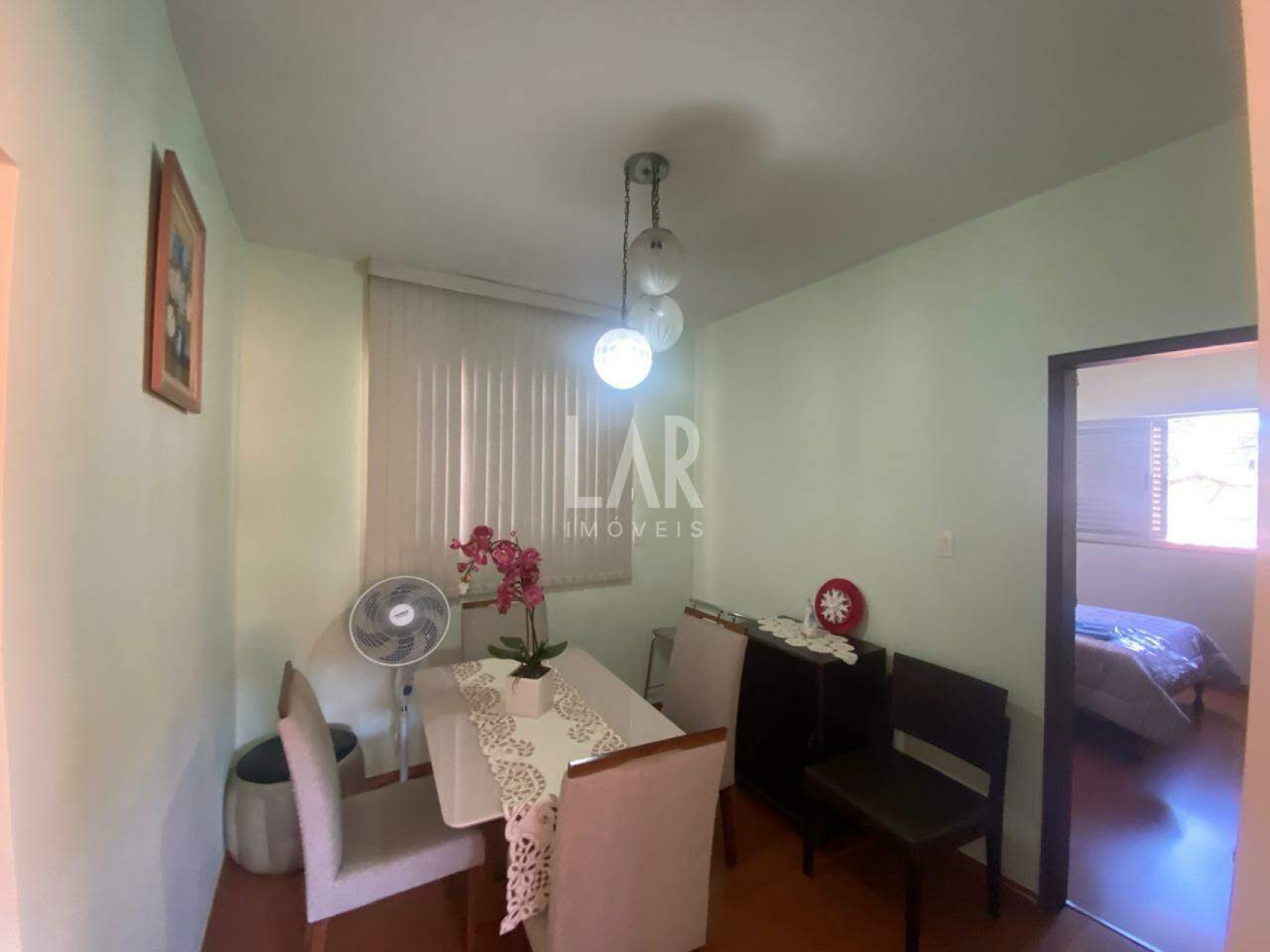 Casa de 3 quartos à venda, Santa Efigênia, Belo Horizonte - MG