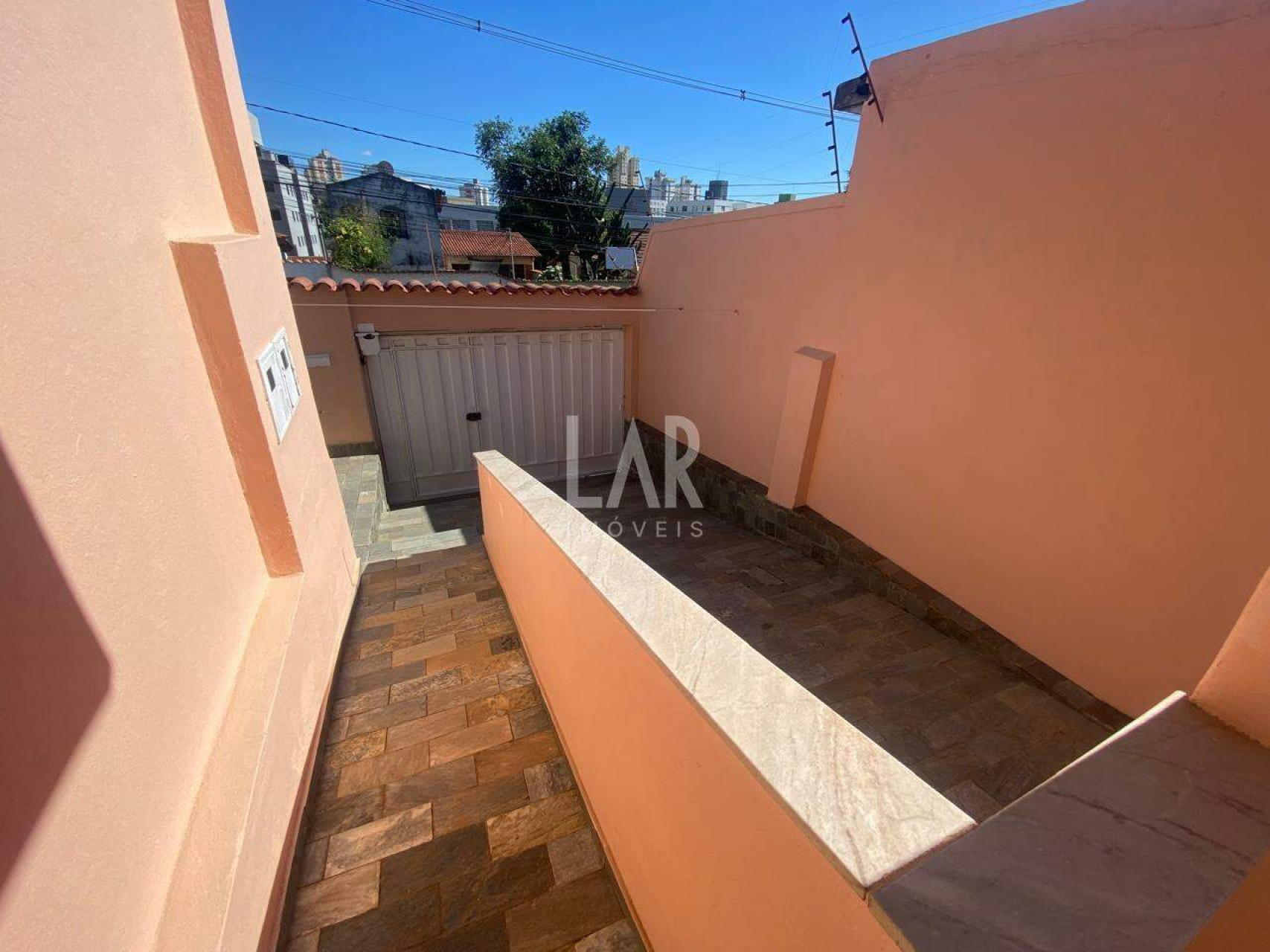 Casa de 3 quartos à venda, Santa Efigênia, Belo Horizonte - MG