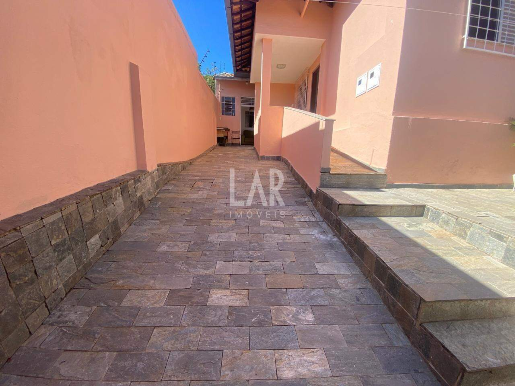 Casa de 3 quartos à venda, Santa Efigênia, Belo Horizonte - MG