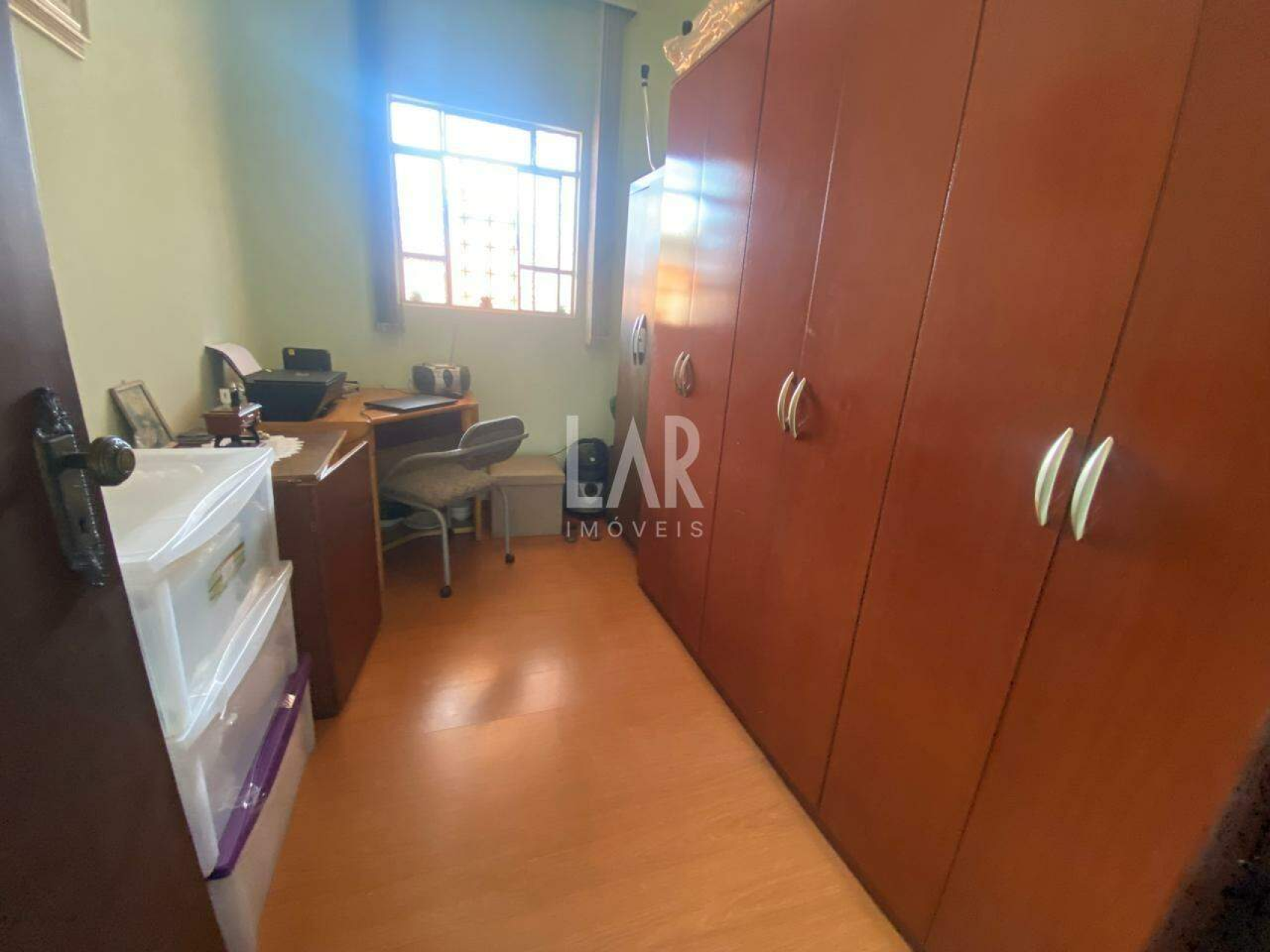 Casa de 3 quartos à venda, Santa Efigênia, Belo Horizonte - MG