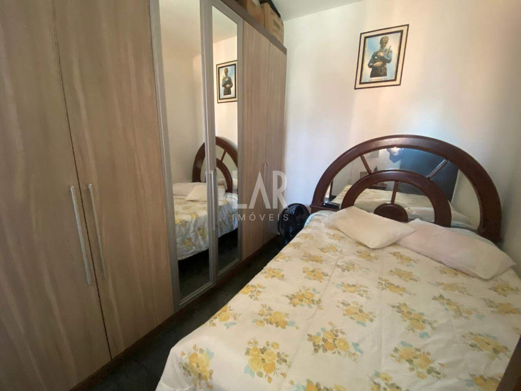 Casa de 3 quartos à venda, Santa Efigênia, Belo Horizonte - MG