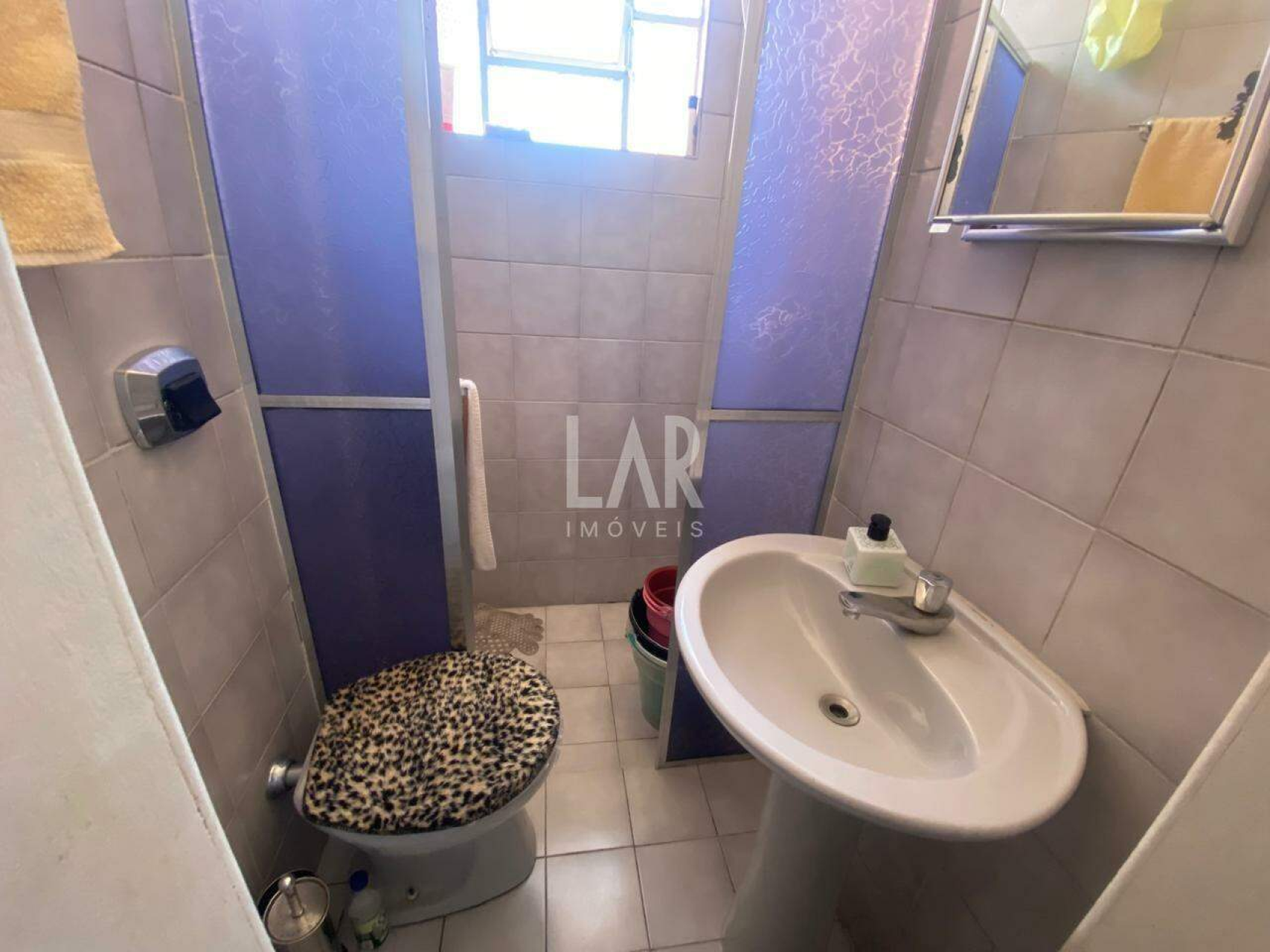 Casa de 3 quartos à venda, Santa Efigênia, Belo Horizonte - MG