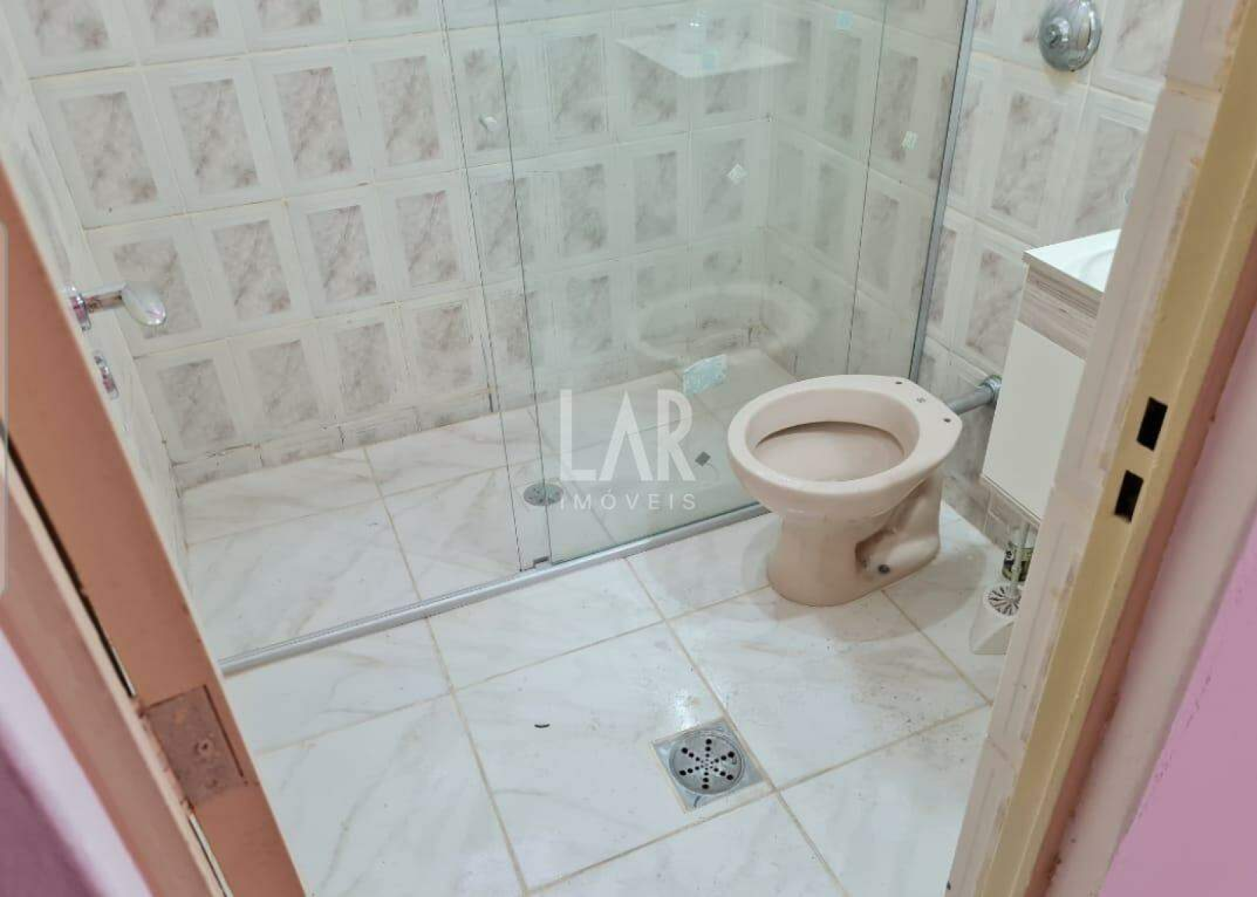 Casa de 3 quartos à venda, Santa Efigênia, Belo Horizonte - MG