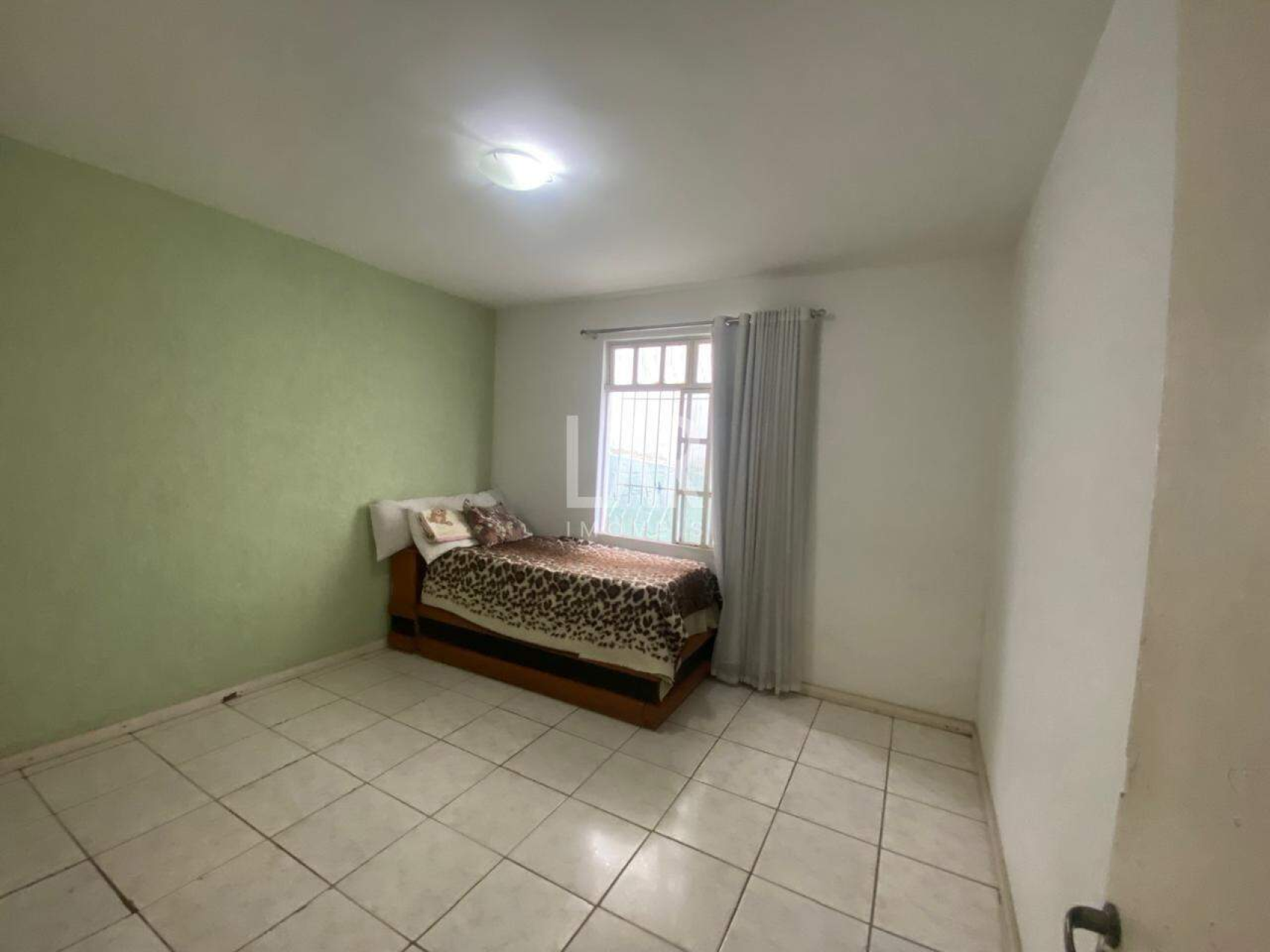 Casa de 4 quartos à venda, Itapoã, Belo Horizonte - MG