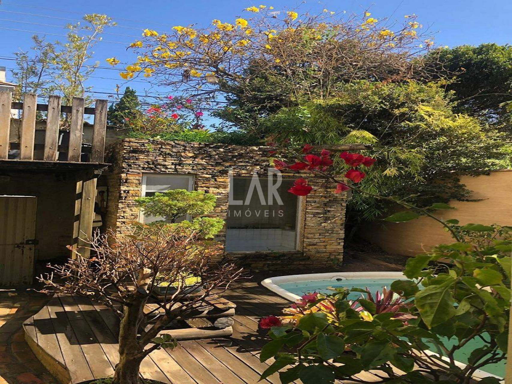 Casa de 5 quartos à venda, Jaraguá, Belo Horizonte - MG