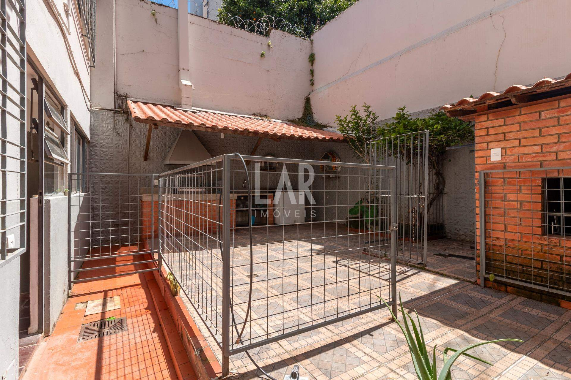 Casa de 9 quartos à venda, Serra, Belo Horizonte - MG