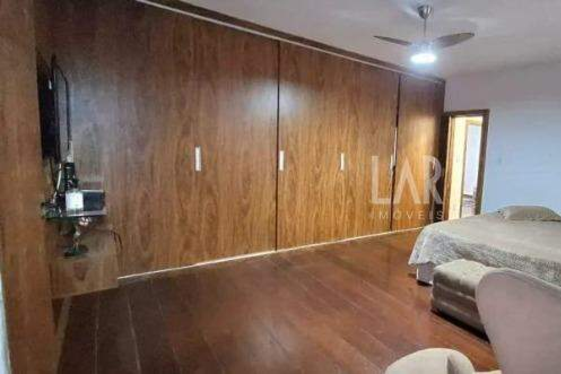 Casa de 3 quartos à venda, Sagrada Família, Belo Horizonte - MG
