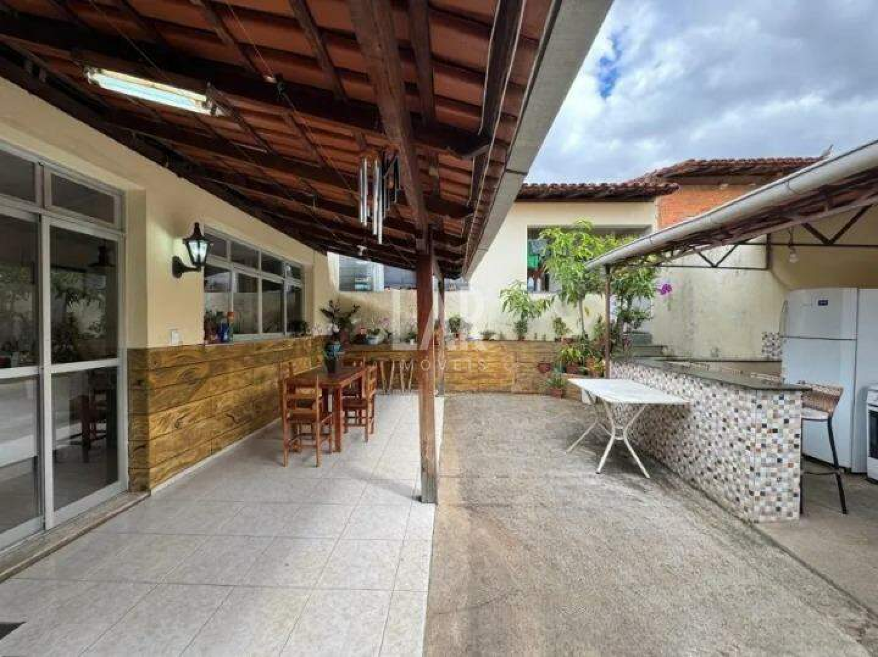 Casa de 5 quartos à venda, Sagrada Família, Belo Horizonte - MG