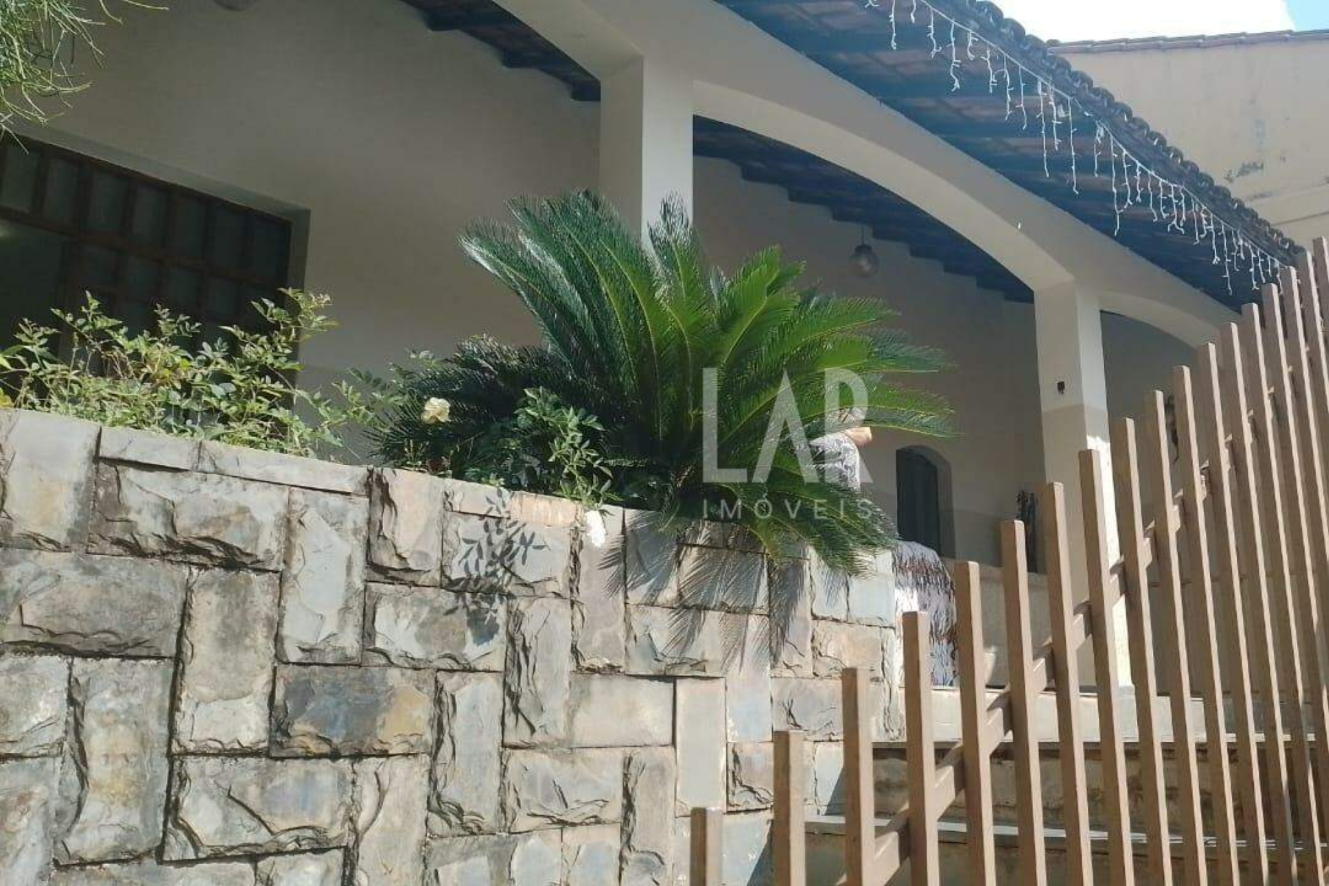 Casa de 5 quartos à venda, Sagrada Família, Belo Horizonte - MG