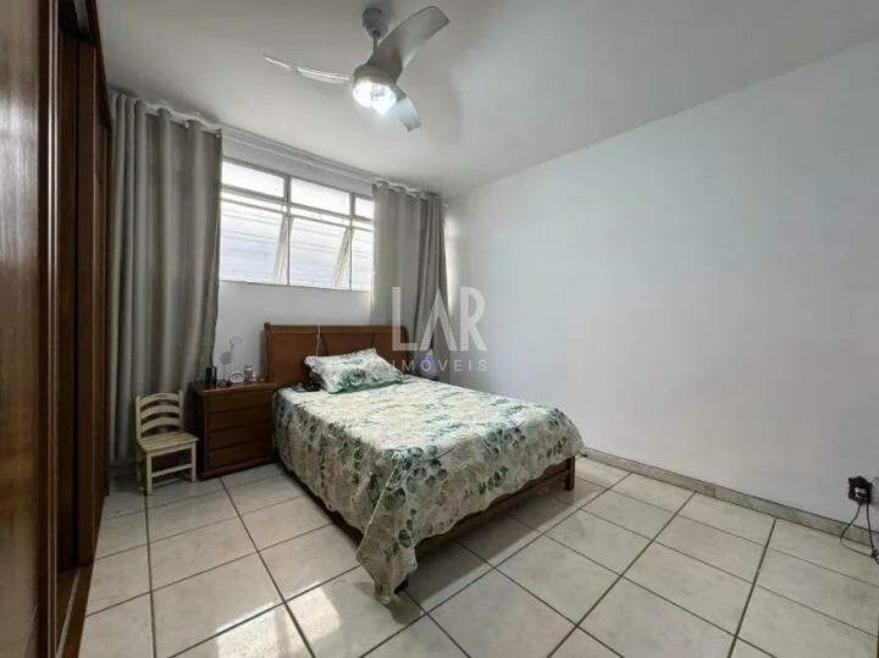 Casa de 5 quartos à venda, Sagrada Família, Belo Horizonte - MG