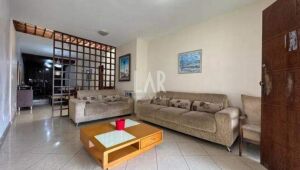 Casa de 5 quartos à venda, Sagrada Família, Belo Horizonte - MG