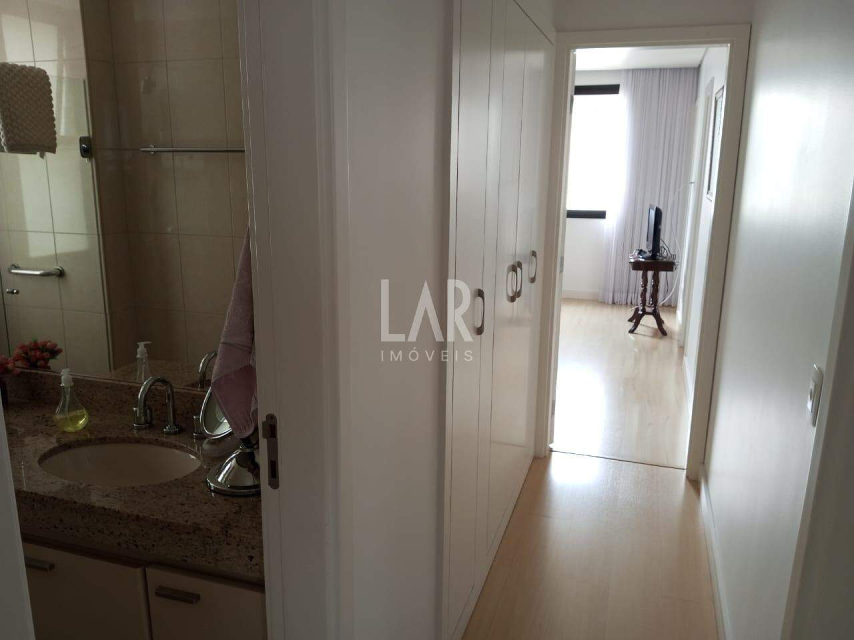 Apartamento de 3 quartos à venda, Belvedere, Belo Horizonte - MG