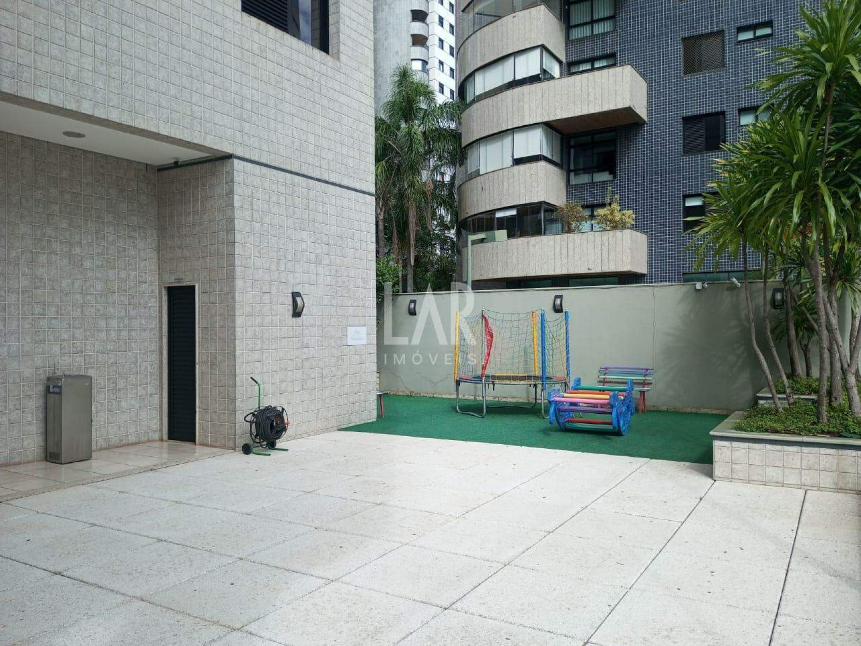 Apartamento de 3 quartos à venda, Belvedere, Belo Horizonte - MG