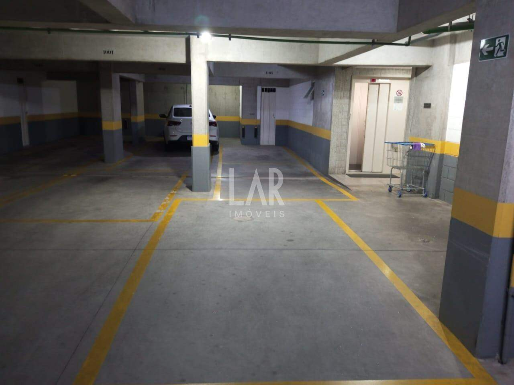 Apartamento de 3 quartos à venda, Belvedere, Belo Horizonte - MG