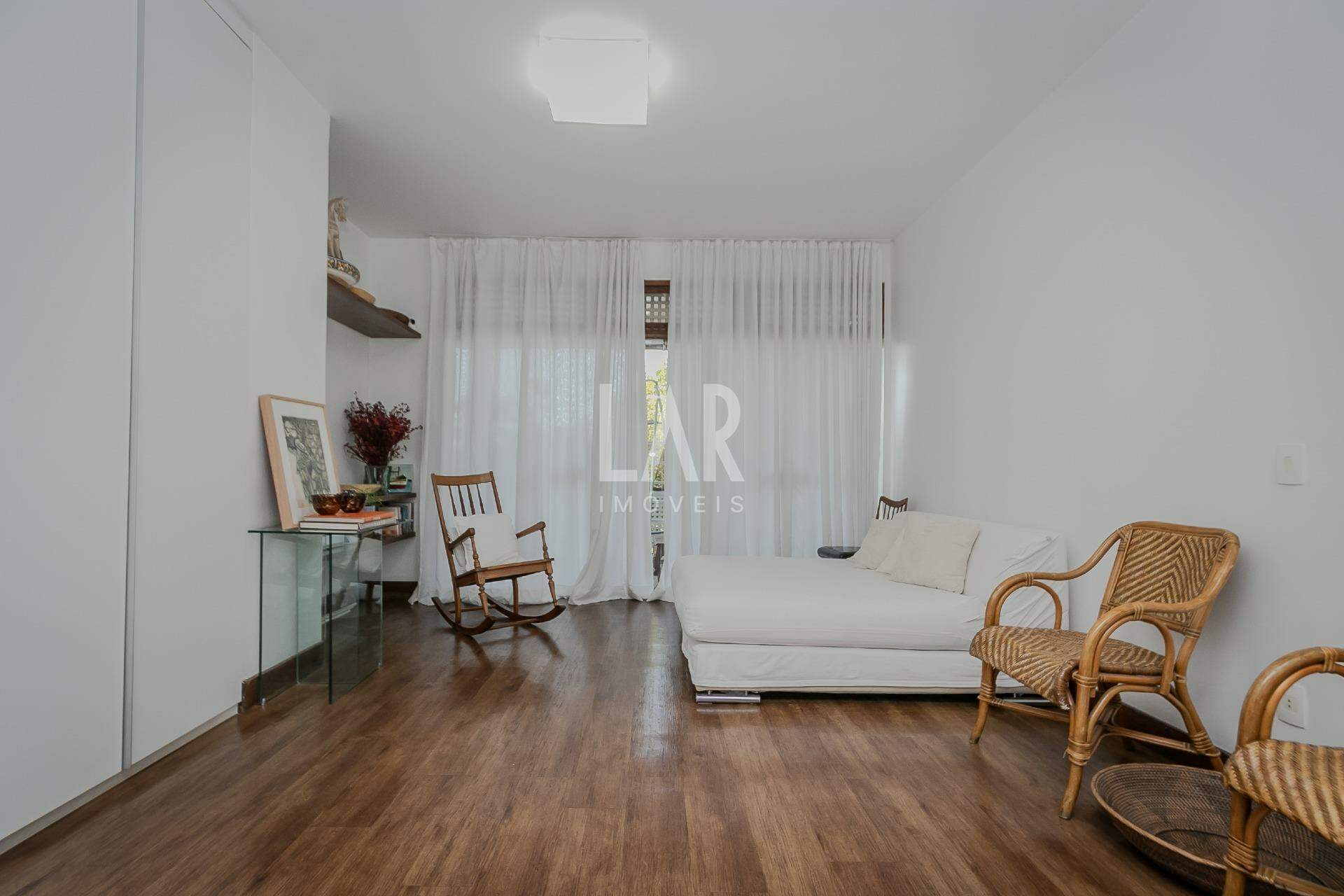 Casa de 7 quartos à venda, São José, Belo Horizonte - MG