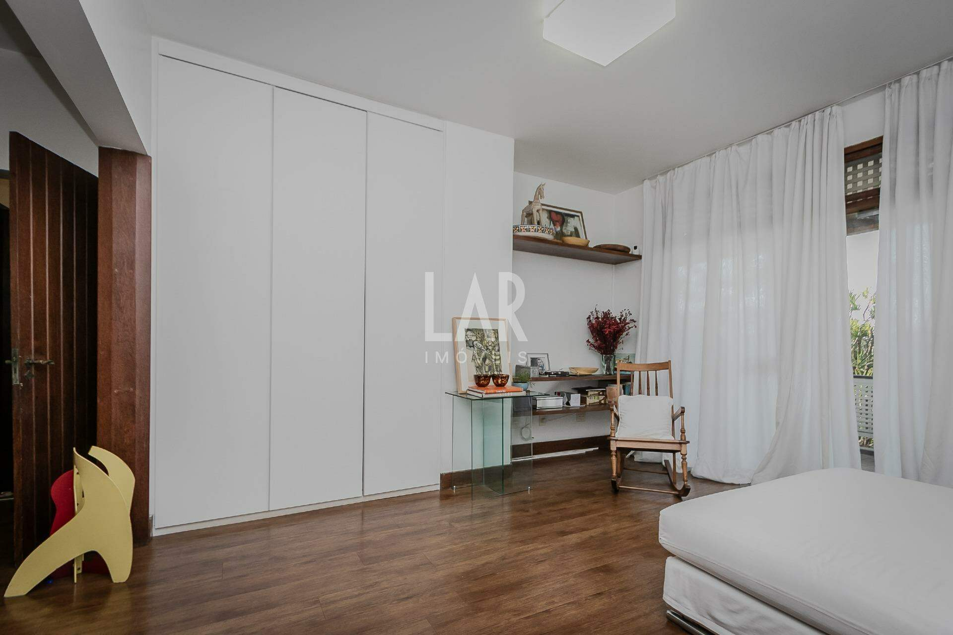 Casa de 7 quartos à venda, São José, Belo Horizonte - MG