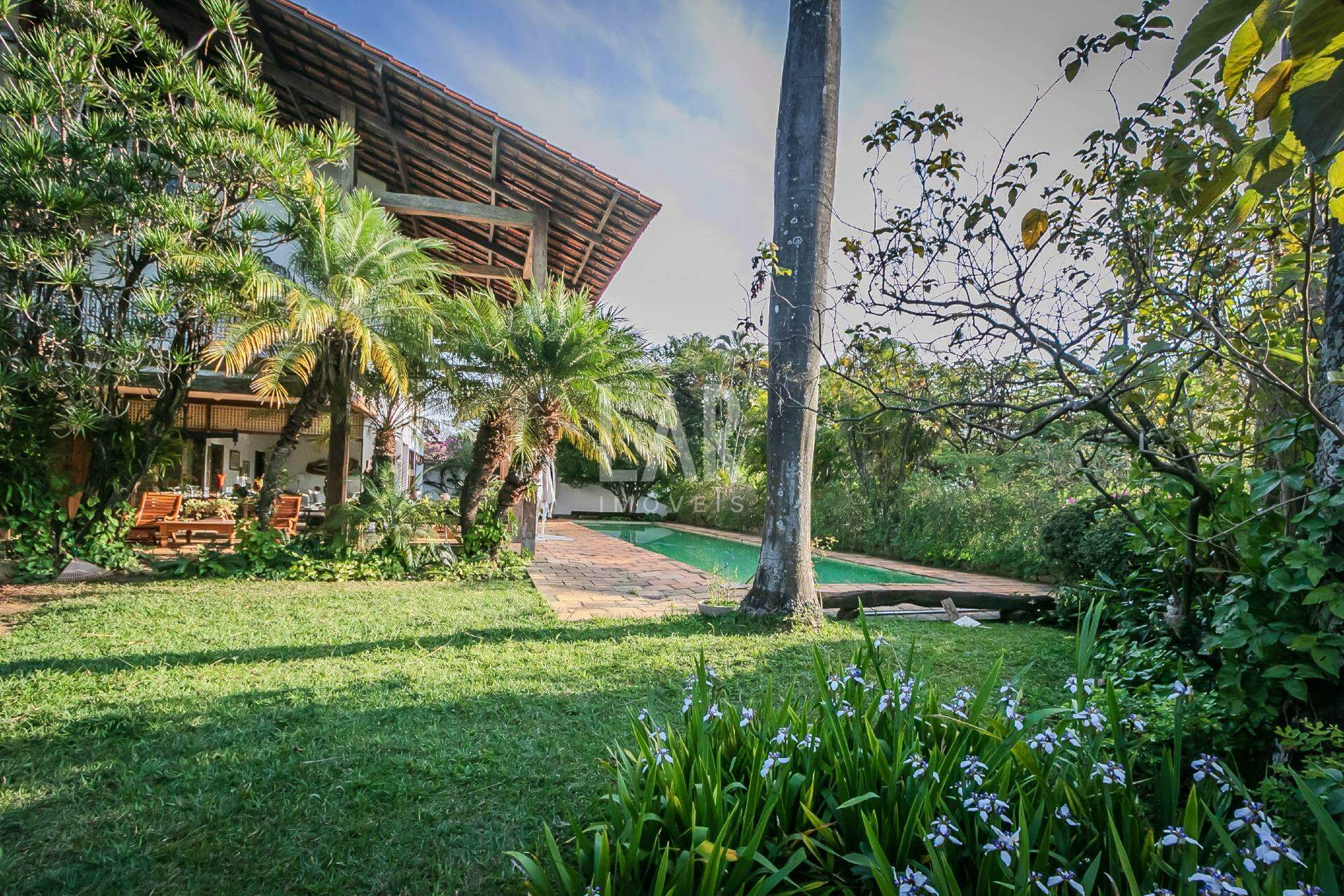 Casa de 7 quartos à venda, São José, Belo Horizonte - MG