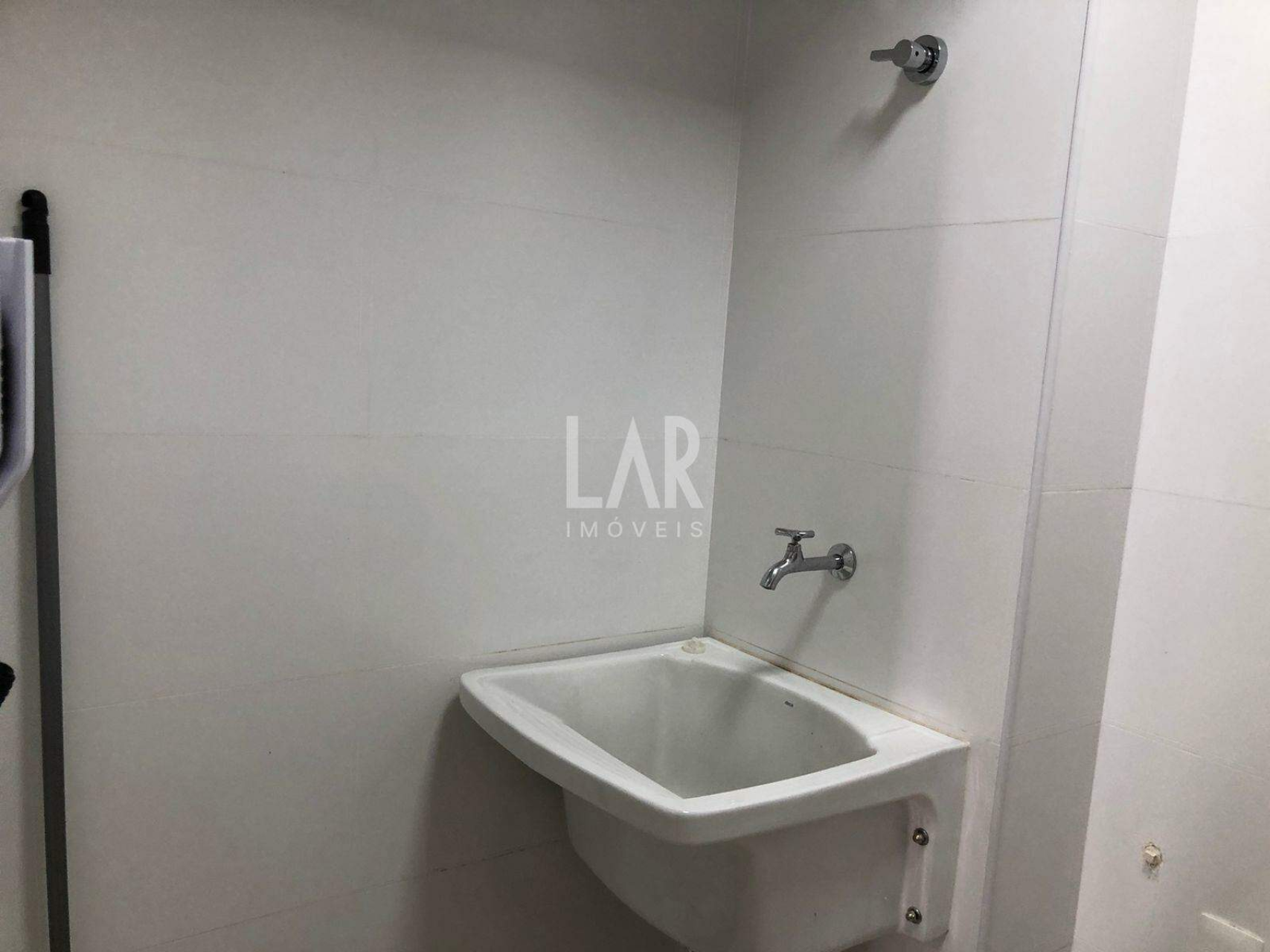 Apartamento de 2 quartos para alugar, Lourdes, Belo Horizonte - MG