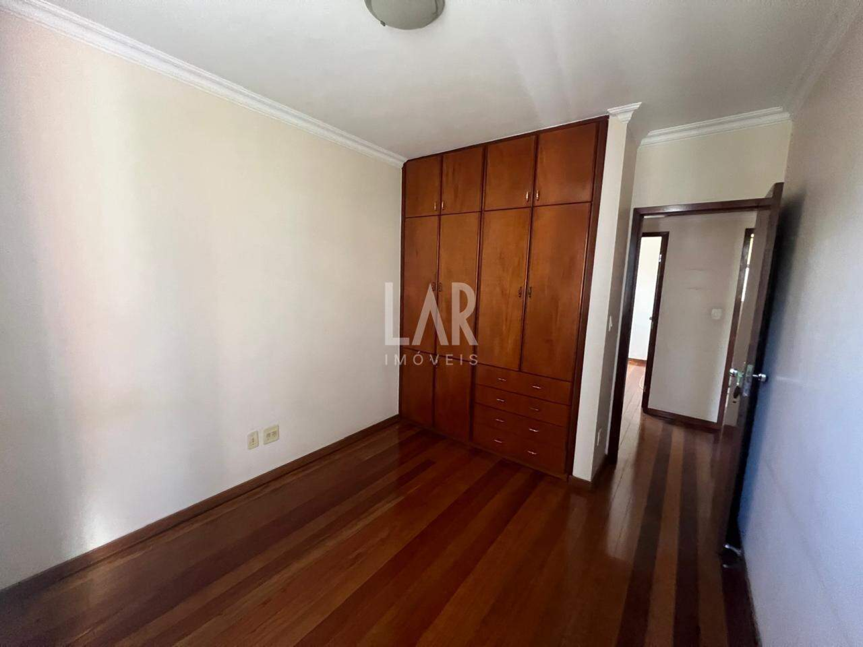Apartamento de 4 quartos à venda, Ipiranga, Belo Horizonte - MG
