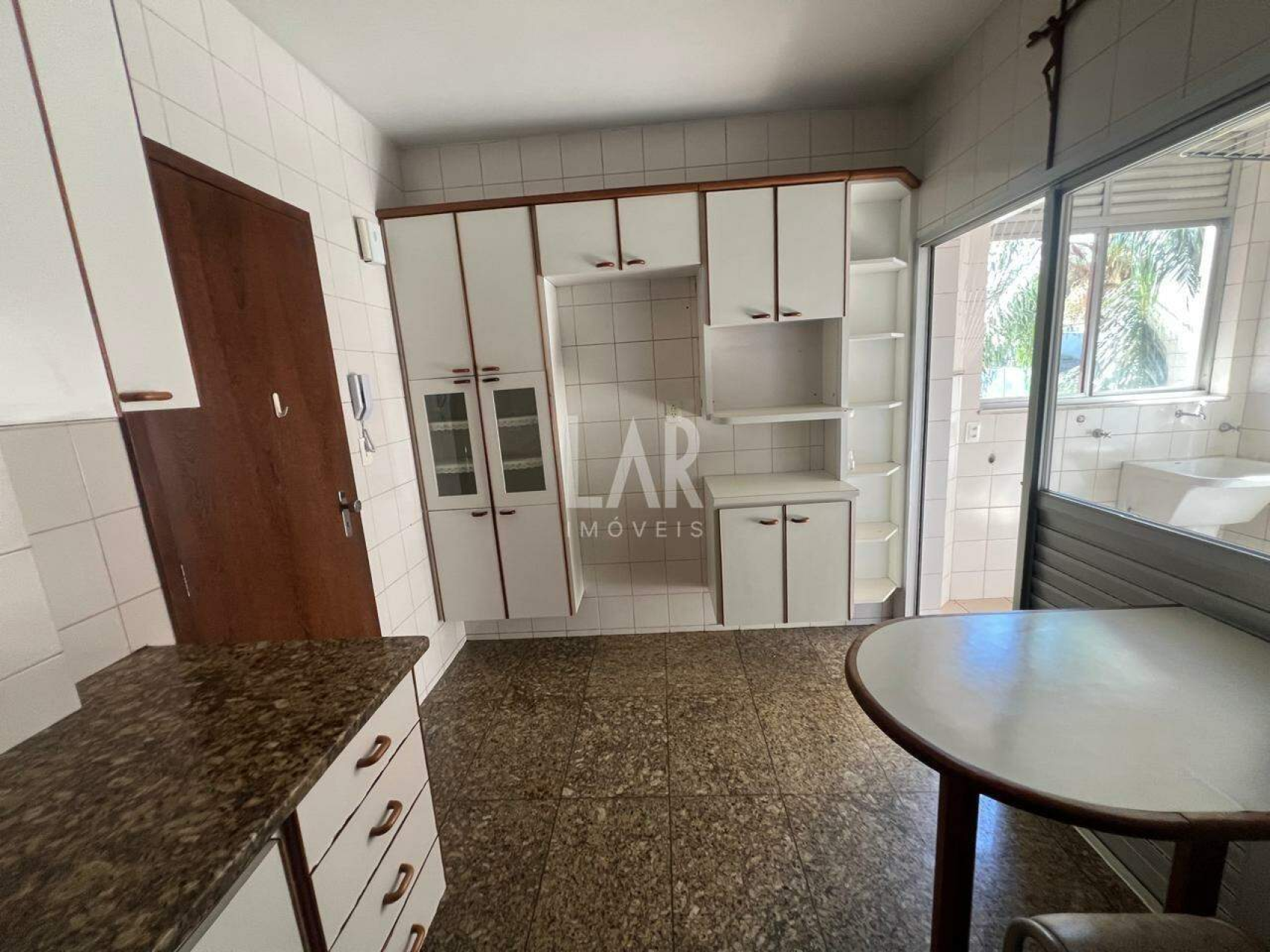 Apartamento de 4 quartos à venda, Ipiranga, Belo Horizonte - MG