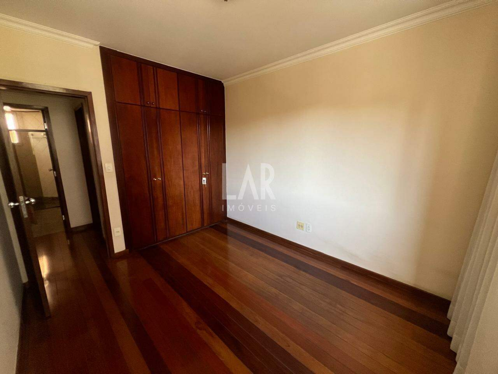 Apartamento de 4 quartos à venda, Ipiranga, Belo Horizonte - MG