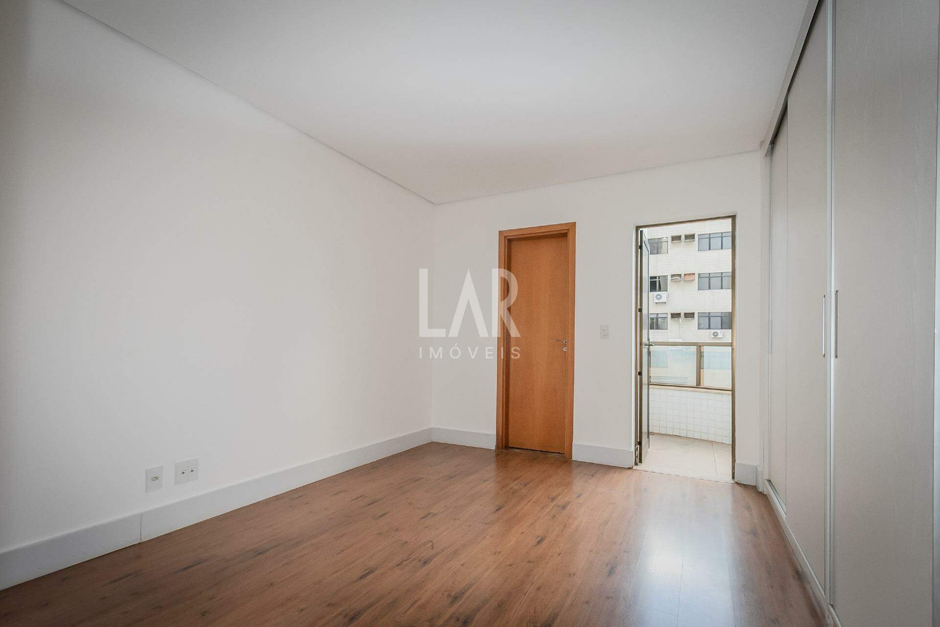 Apartamento de 4 quartos à venda, Vila da Serra, Nova Lima - MG