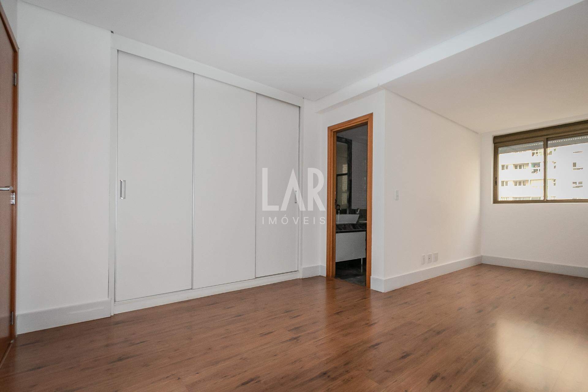 Apartamento de 4 quartos à venda, Vila da Serra, Nova Lima - MG
