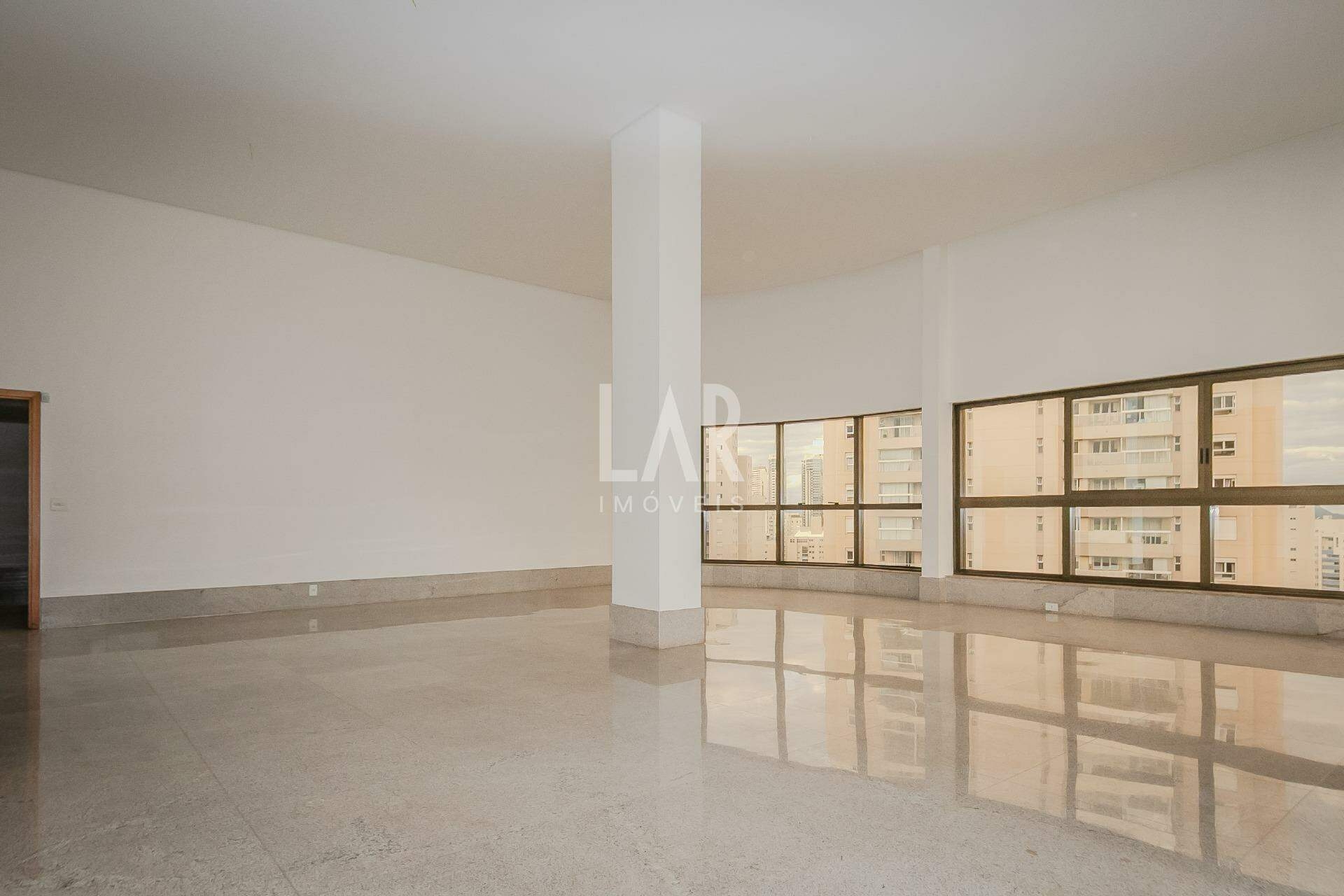 Apartamento de 4 quartos à venda, Vila da Serra, Nova Lima - MG