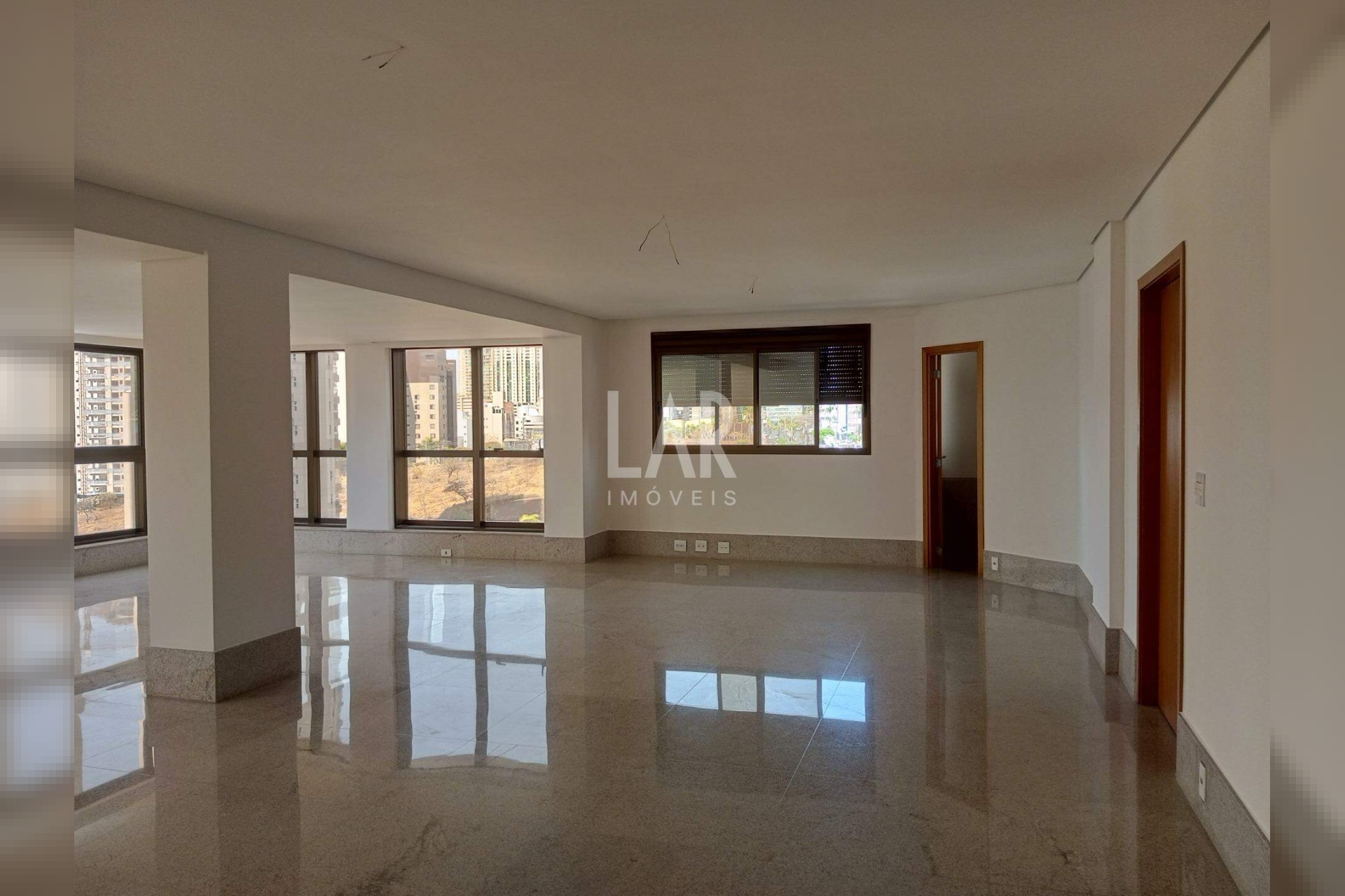 Apartamento de 4 quartos à venda, Vila da Serra, Nova Lima - MG