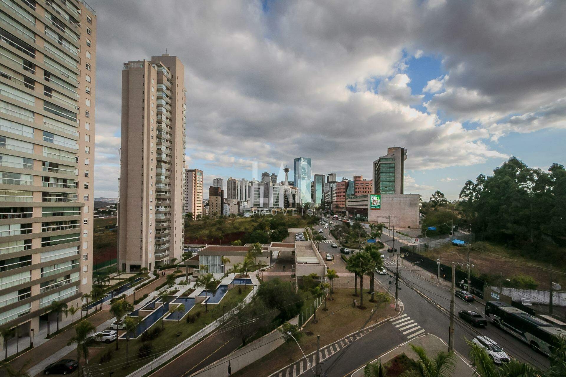 Apartamento de 4 quartos à venda, Vila da Serra, Nova Lima - MG
