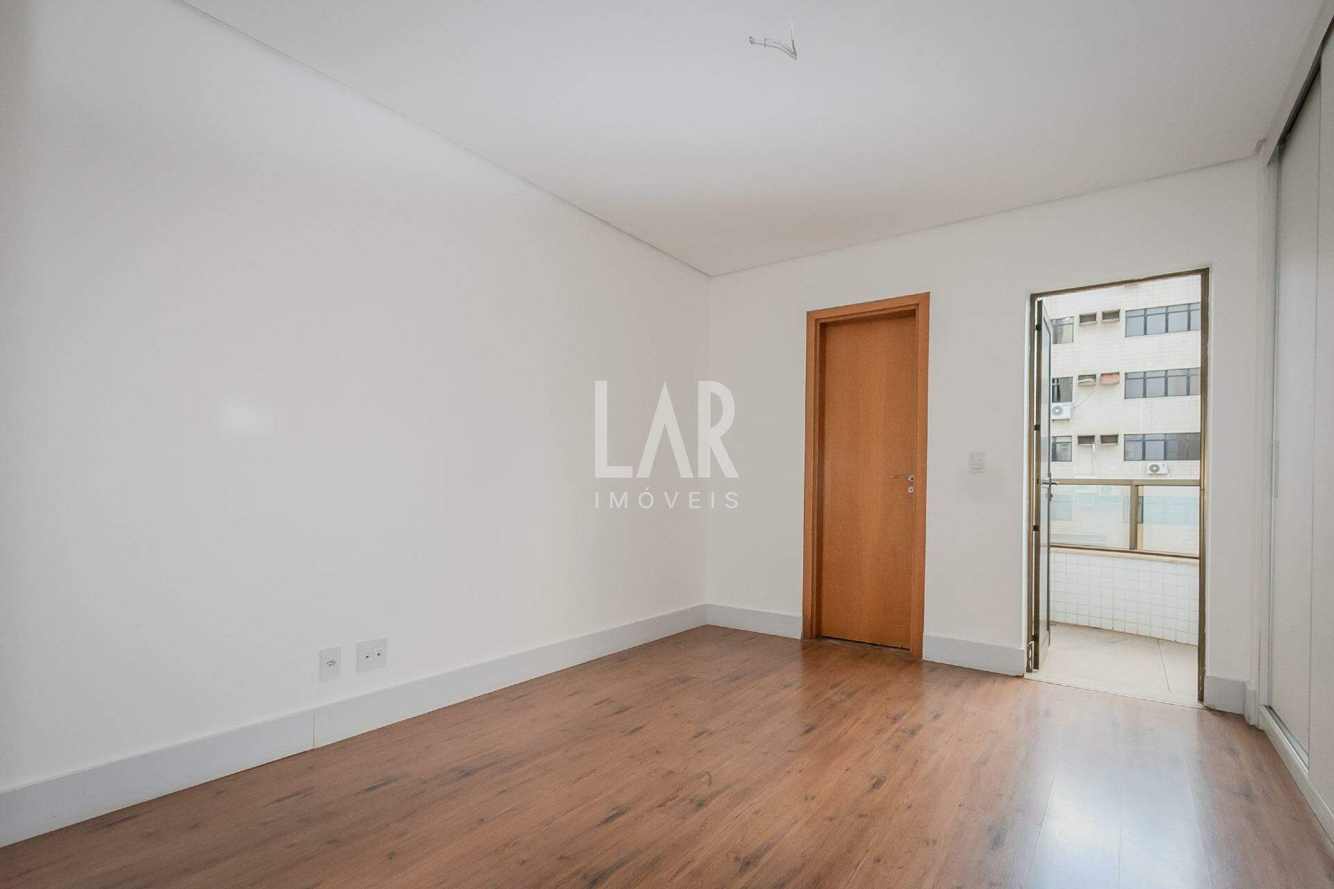 Apartamento de 4 quartos à venda, Vila da Serra, Nova Lima - MG