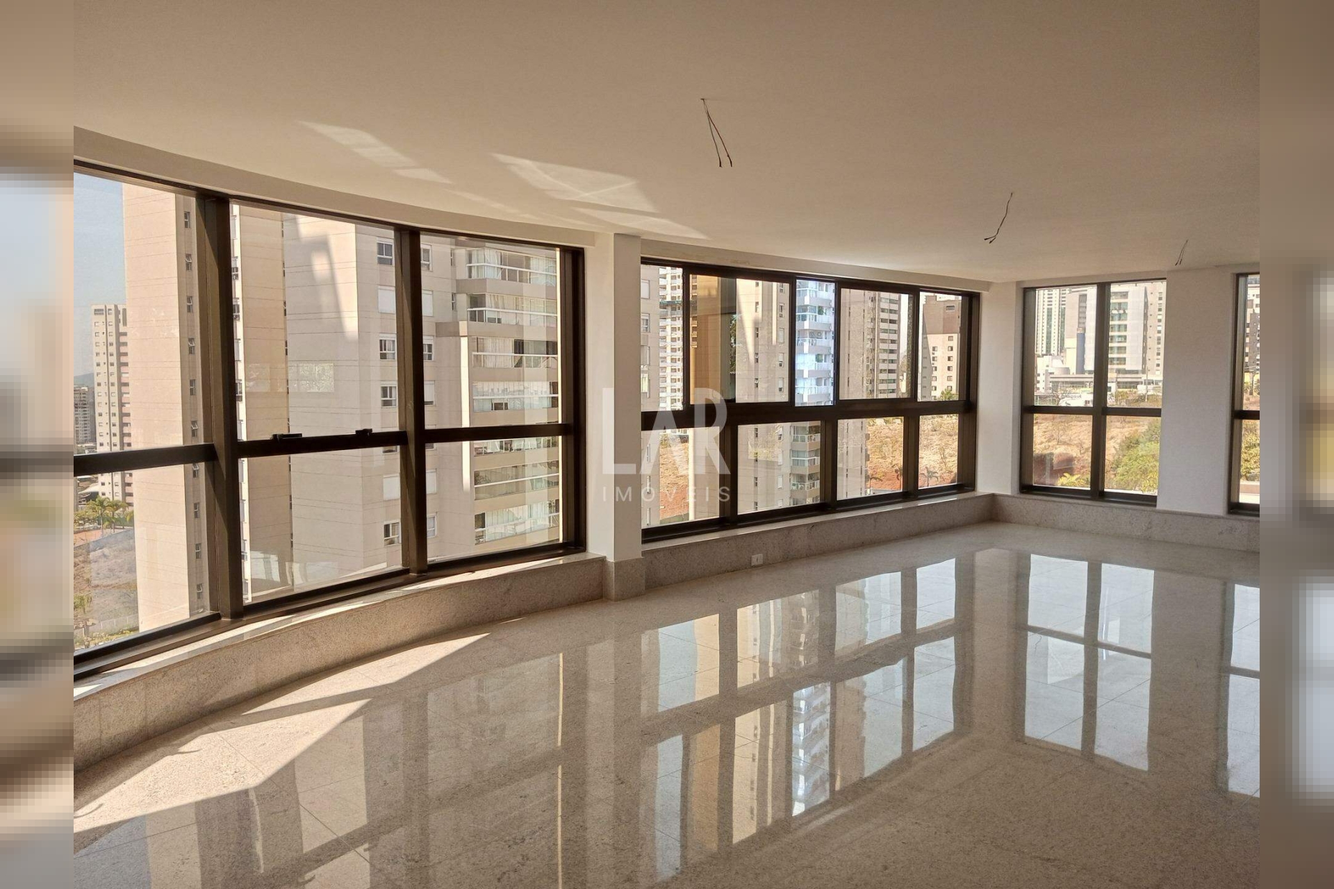 Apartamento de 4 quartos à venda, Vila da Serra, Nova Lima - MG