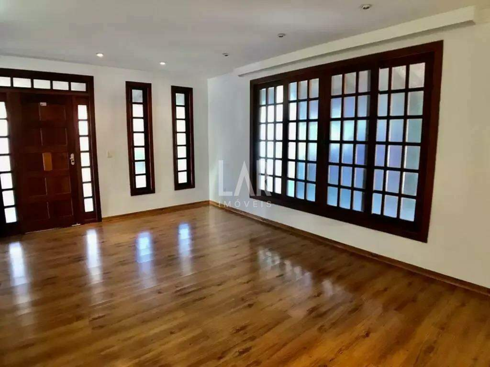 Casa de 3 quartos à venda, Estoril, Belo Horizonte - MG