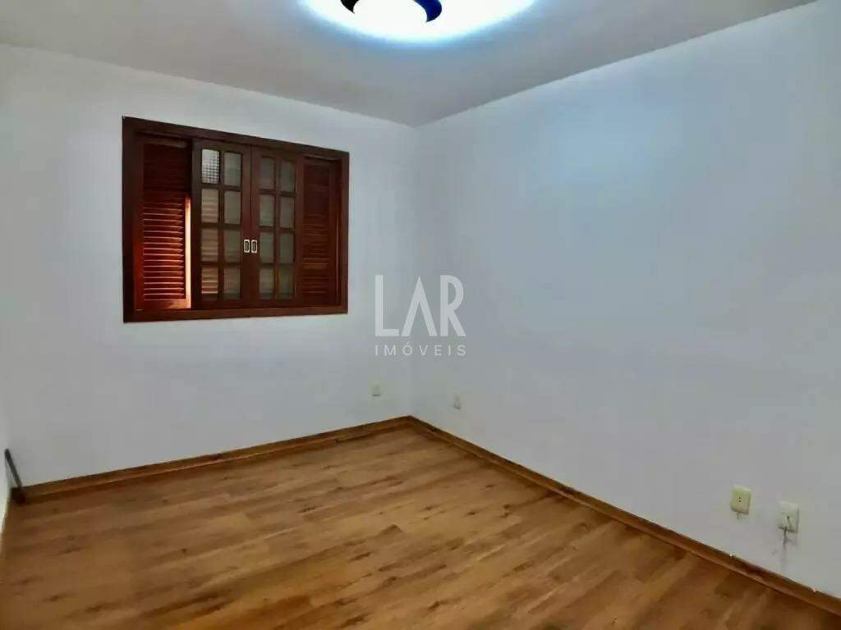 Casa de 3 quartos à venda, Estoril, Belo Horizonte - MG