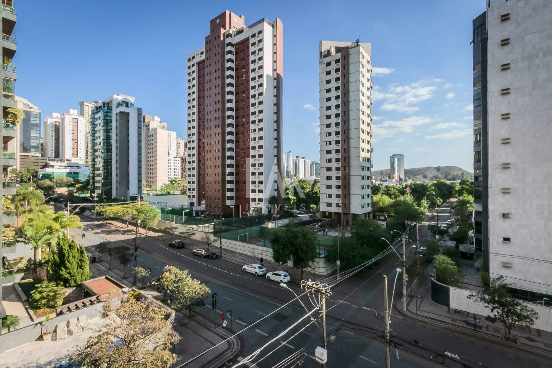 Apartamento de 4 quartos à venda, Belvedere, Belo Horizonte - MG