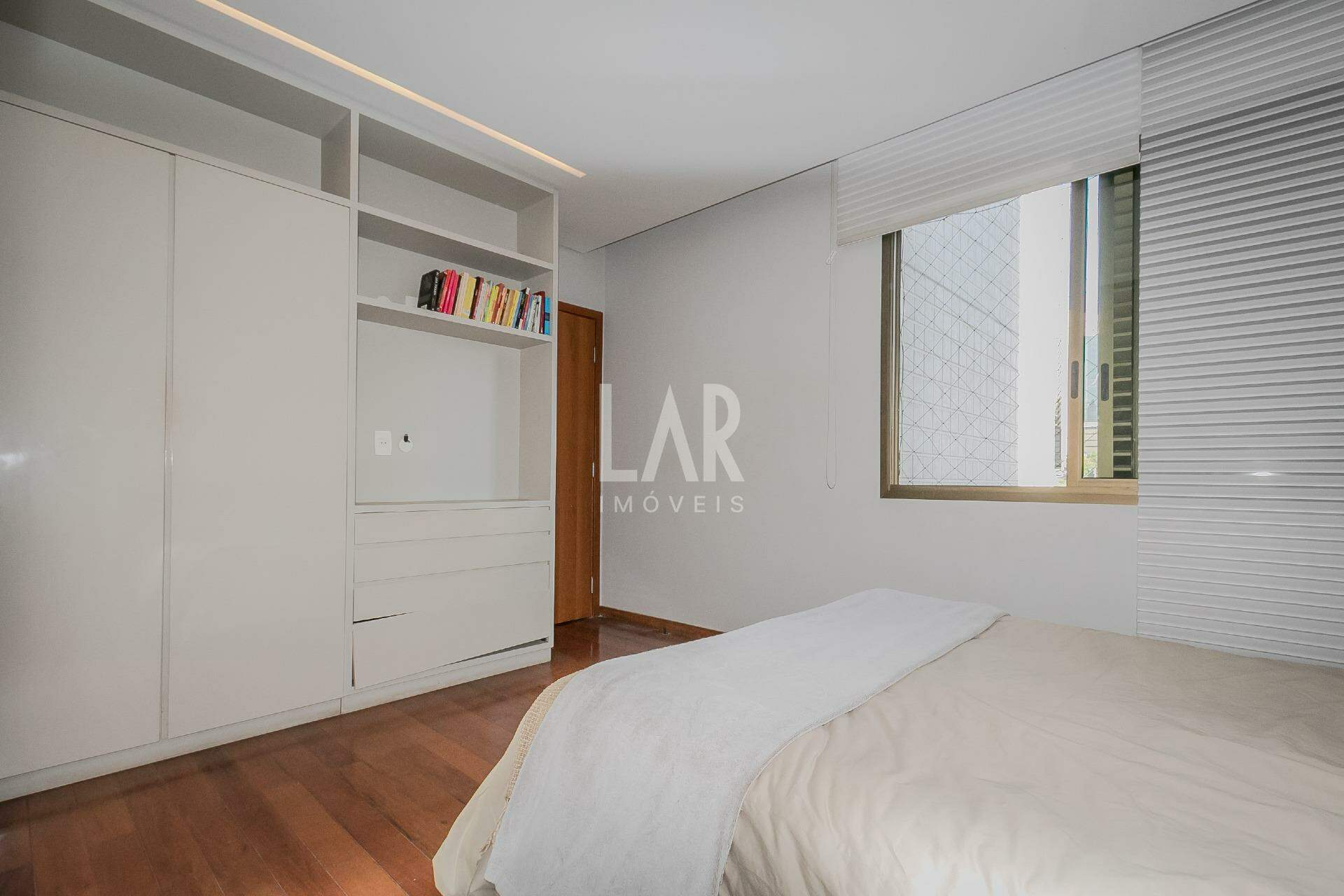 Apartamento de 4 quartos à venda, Belvedere, Belo Horizonte - MG