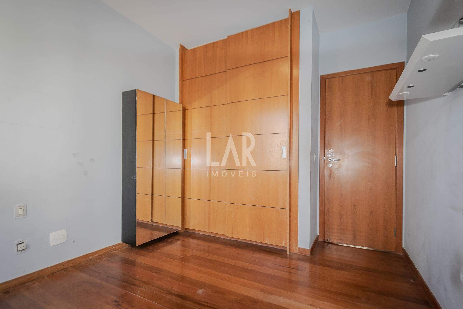 Apartamento de 4 quartos à venda, Belvedere, Belo Horizonte - MG