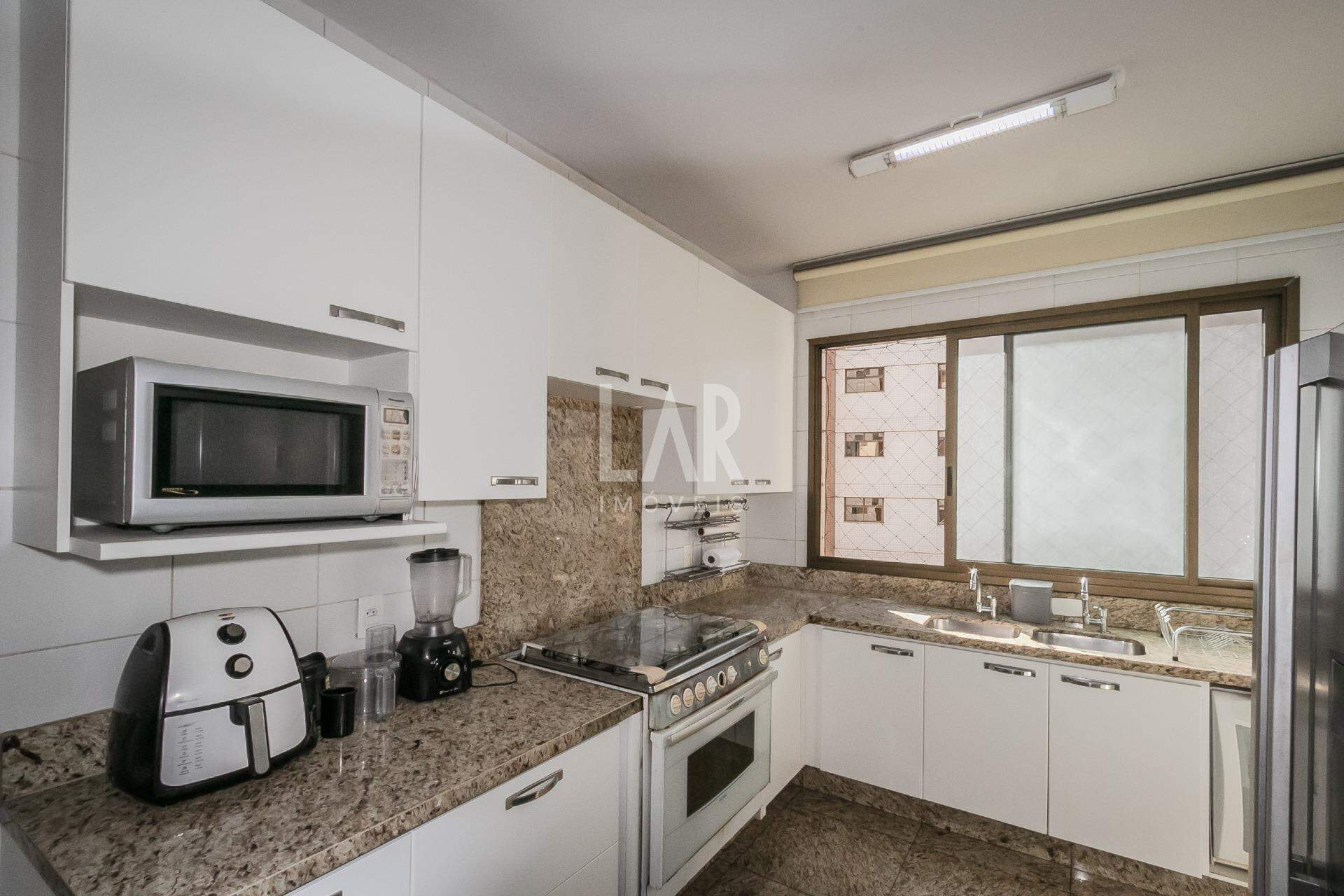 Apartamento de 4 quartos à venda, Belvedere, Belo Horizonte - MG