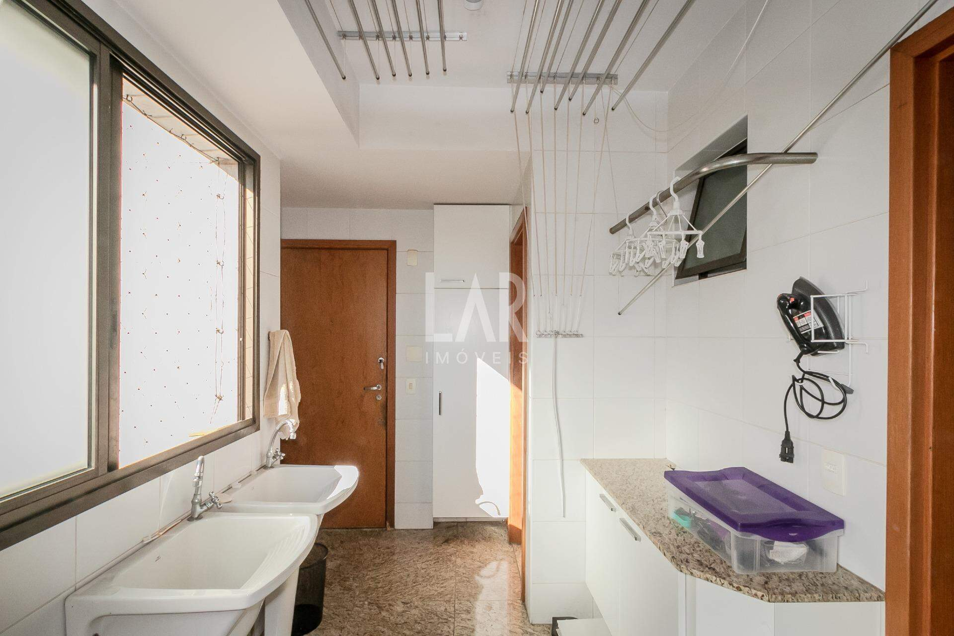 Apartamento de 4 quartos à venda, Belvedere, Belo Horizonte - MG