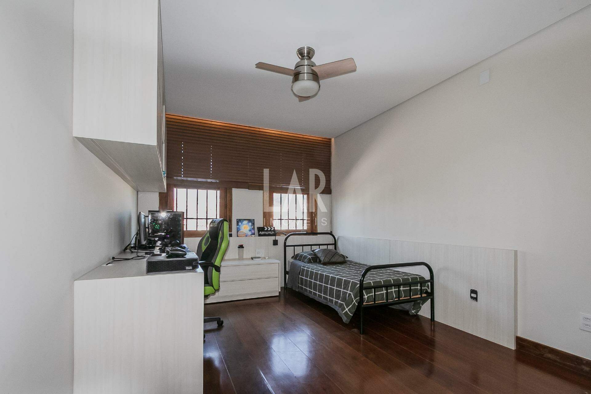 Casa de 5 quartos à venda, São Bento, Belo Horizonte - MG