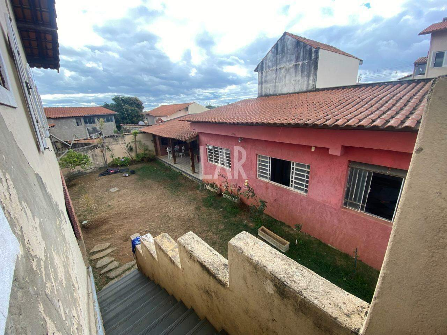 Casa de 4 quartos à venda, Camargos, Belo Horizonte - MG