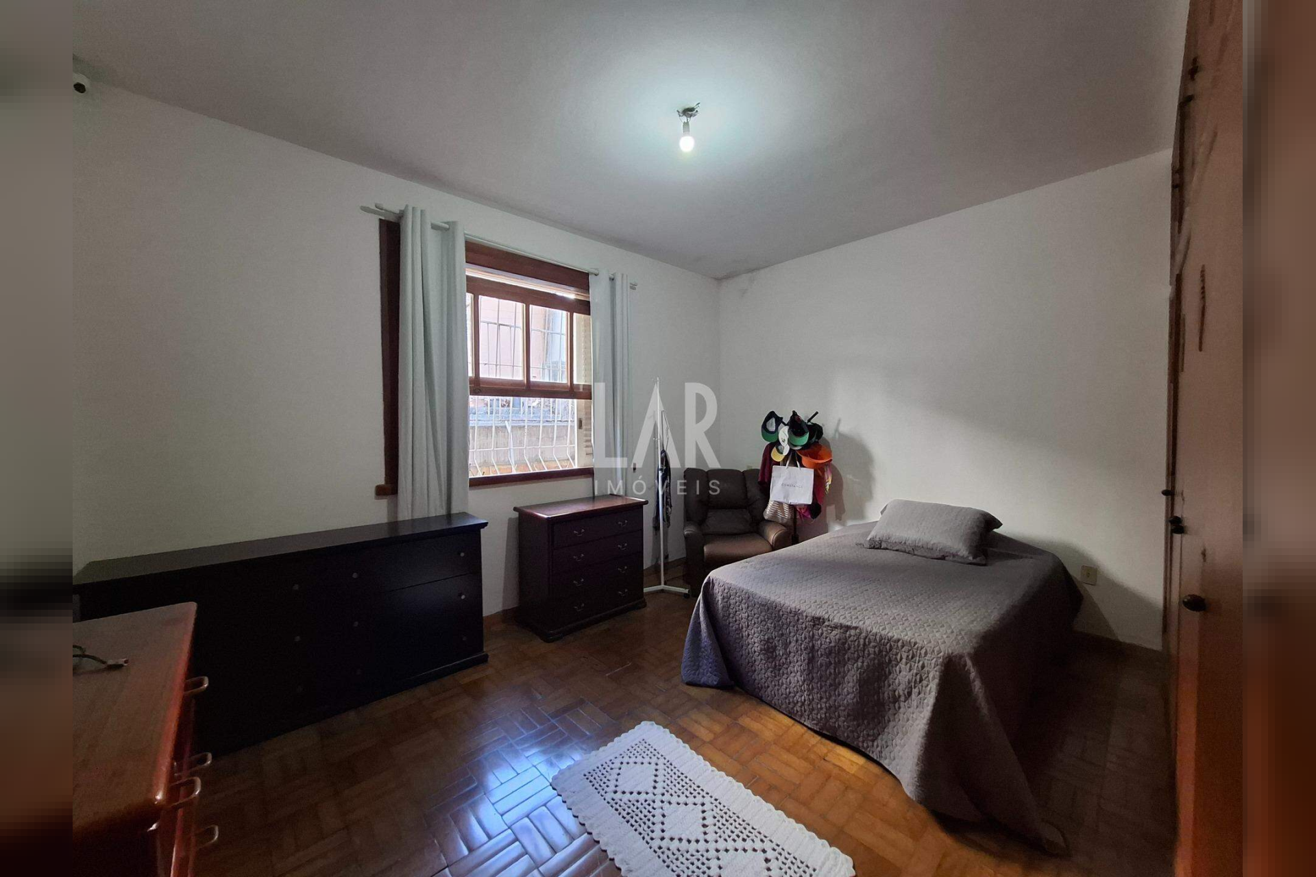 Casa de 4 quartos para alugar, Santo Antônio, Belo Horizonte - MG