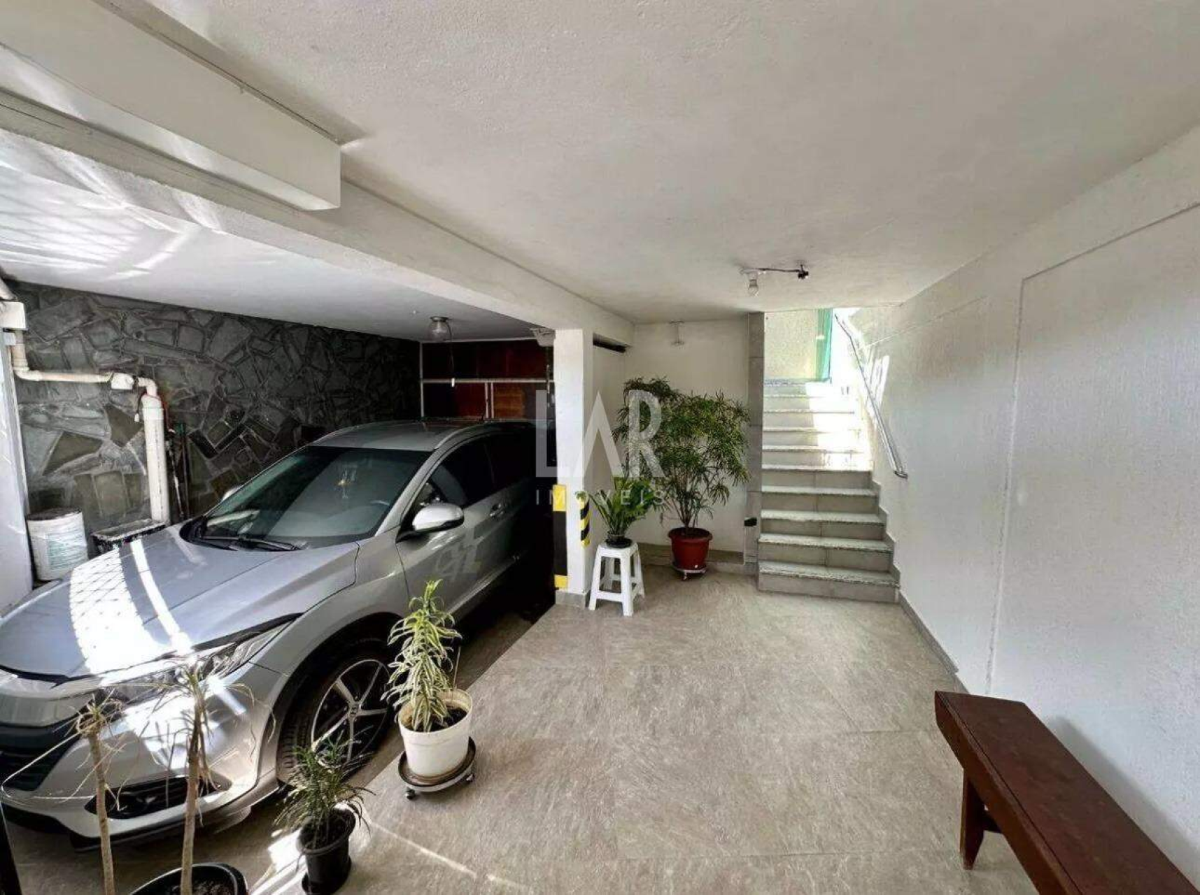 Casa Geminada de 5 quartos à venda, João Pinheiro, Belo Horizonte - MG
