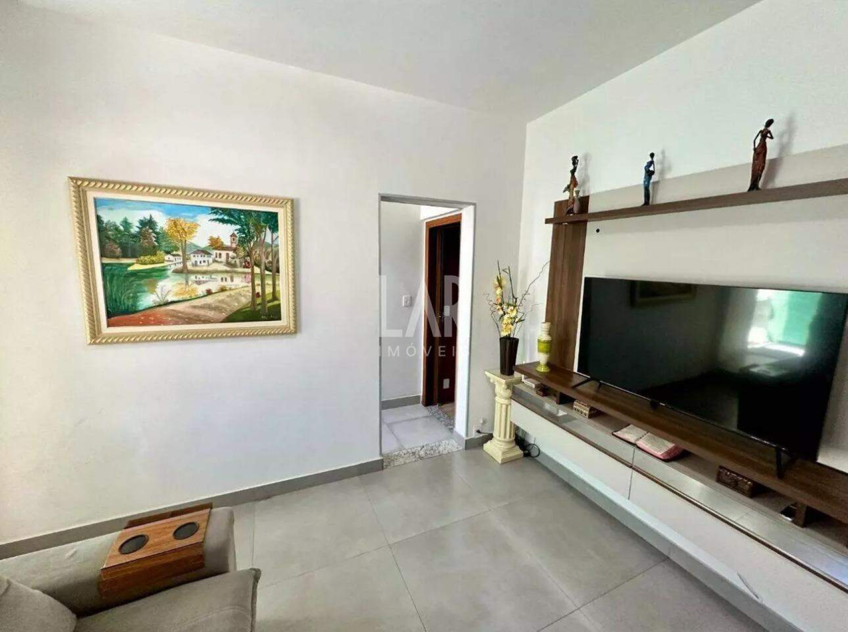 Casa Geminada de 5 quartos à venda, João Pinheiro, Belo Horizonte - MG