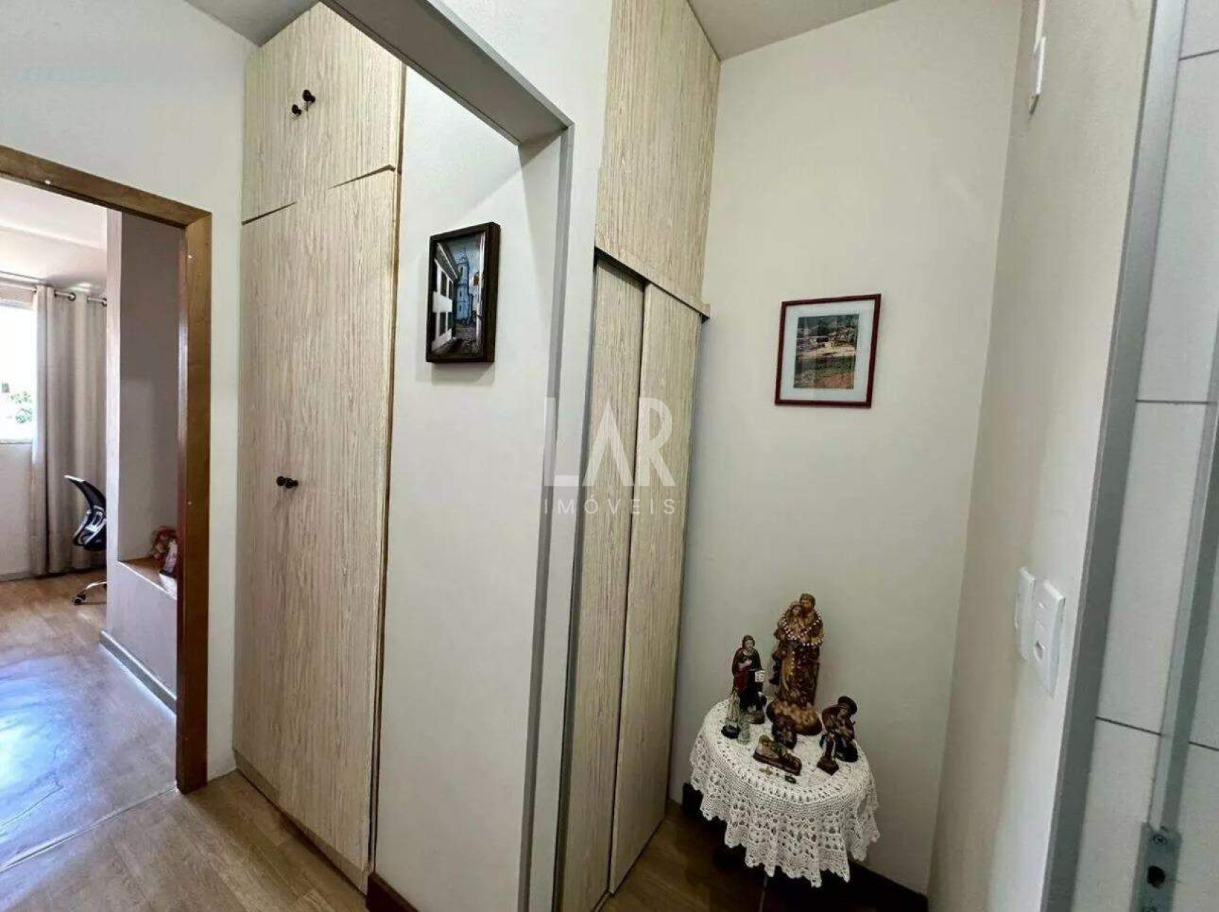 Casa Geminada de 5 quartos à venda, João Pinheiro, Belo Horizonte - MG